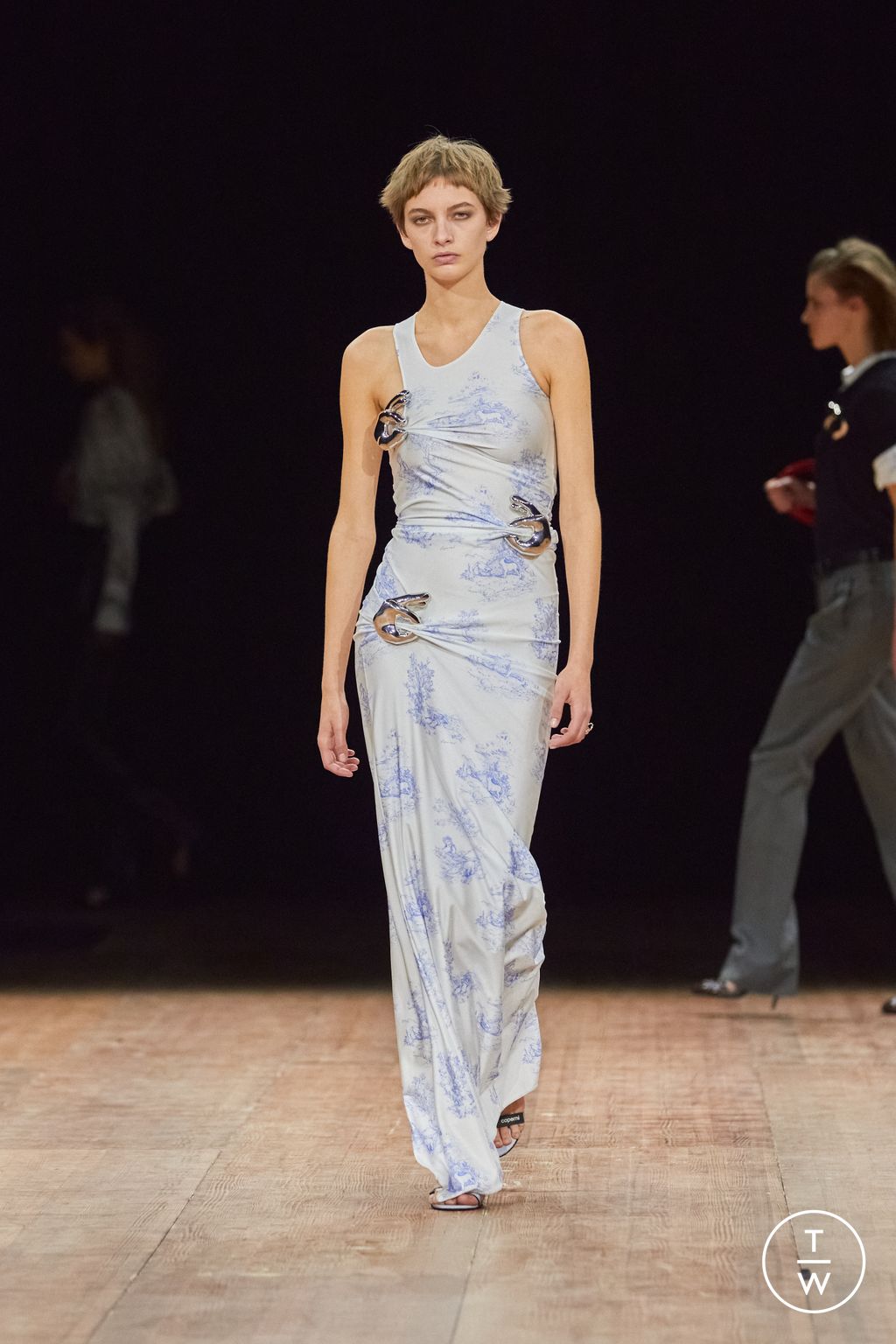 Fashion Week Paris Fall/Winter 2023 look 11 from the Coperni collection 女装