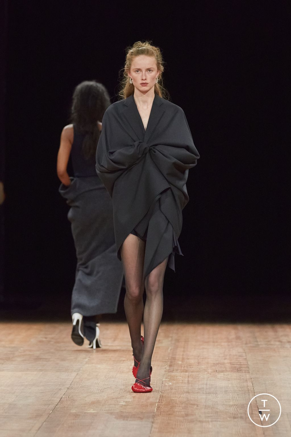 Fashion Week Paris Fall/Winter 2023 look 19 de la collection Coperni womenswear