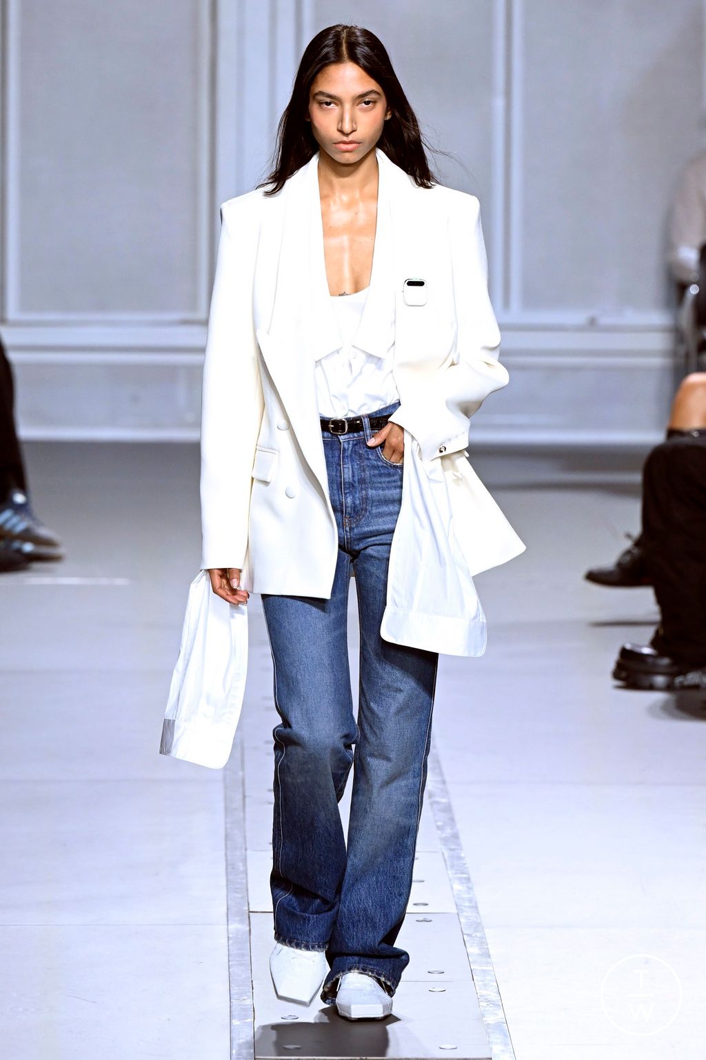 Fashion Week Paris Spring/Summer 2024 look 4 de la collection Coperni womenswear