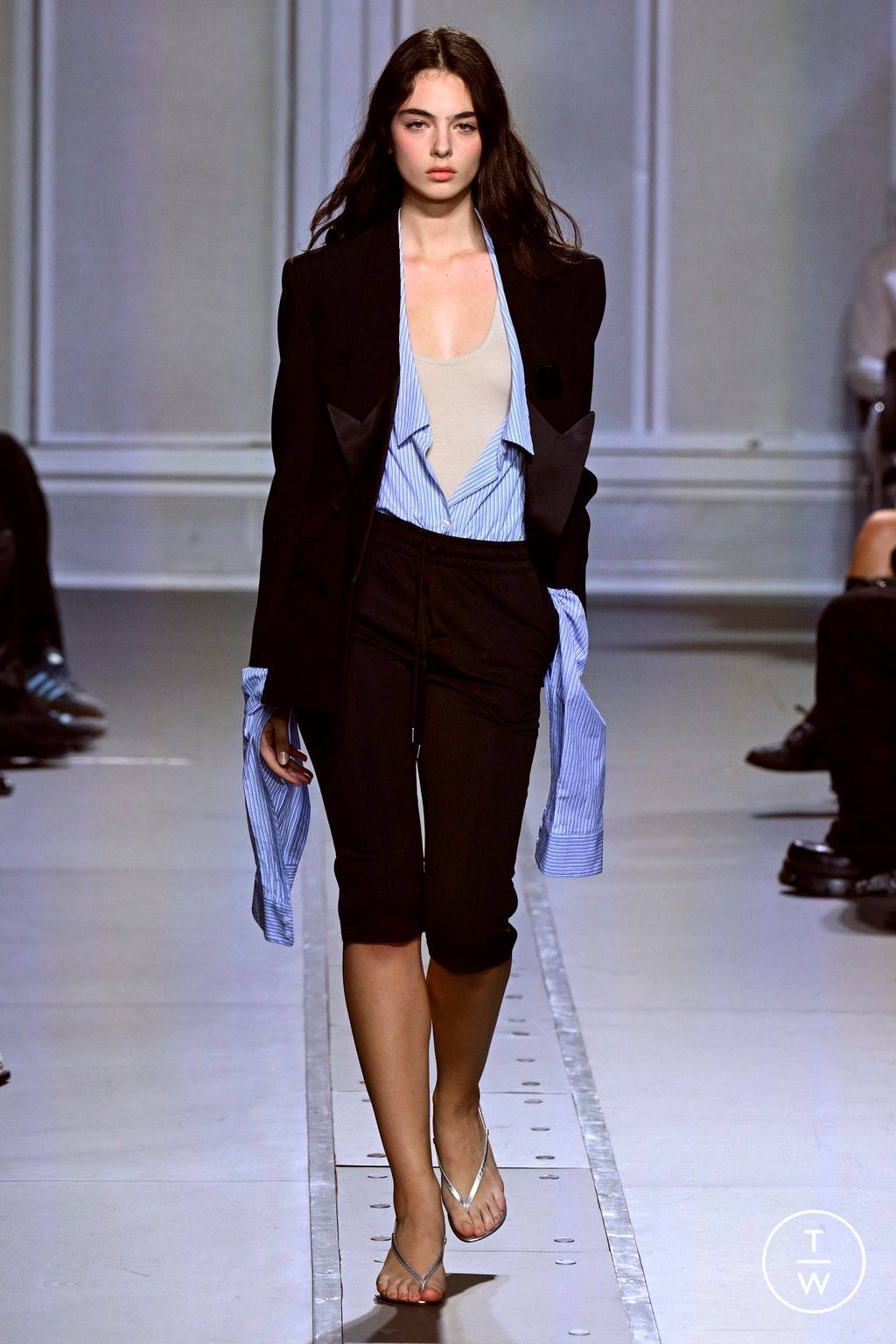 Fashion Week Paris Spring/Summer 2024 look 8 de la collection Coperni womenswear