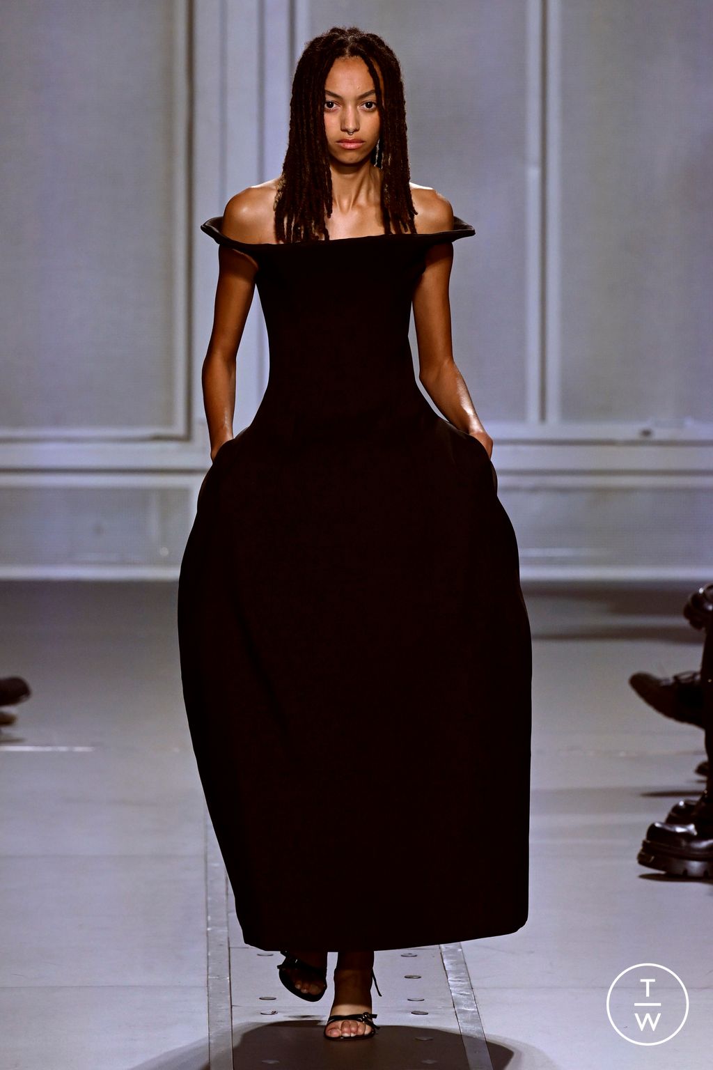 Fashion Week Paris Spring/Summer 2024 look 38 de la collection Coperni womenswear