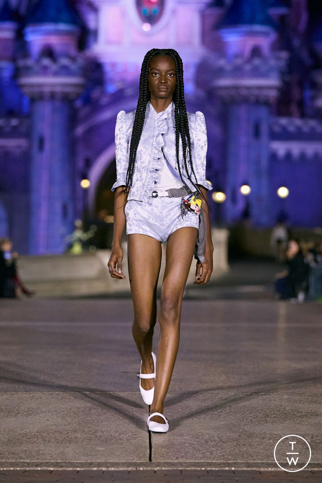 Fashion Week Paris Spring/Summer 2025 look 2 de la collection Coperni womenswear