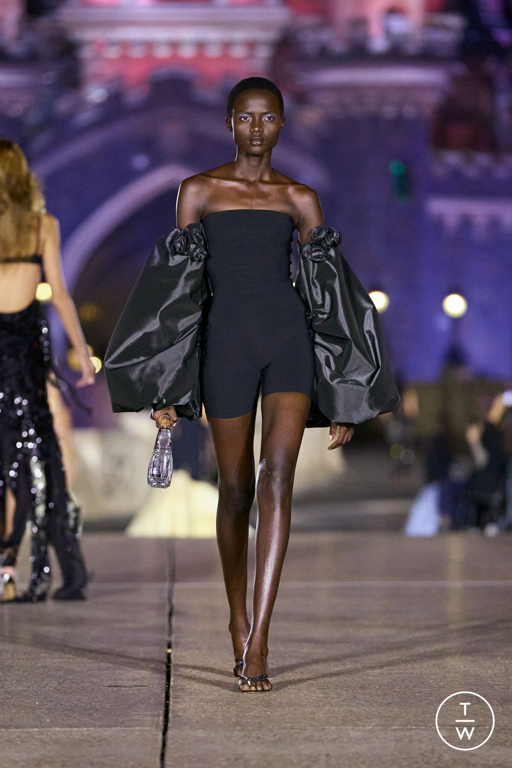 Fashion Week Paris Spring/Summer 2025 look 46 de la collection Coperni womenswear