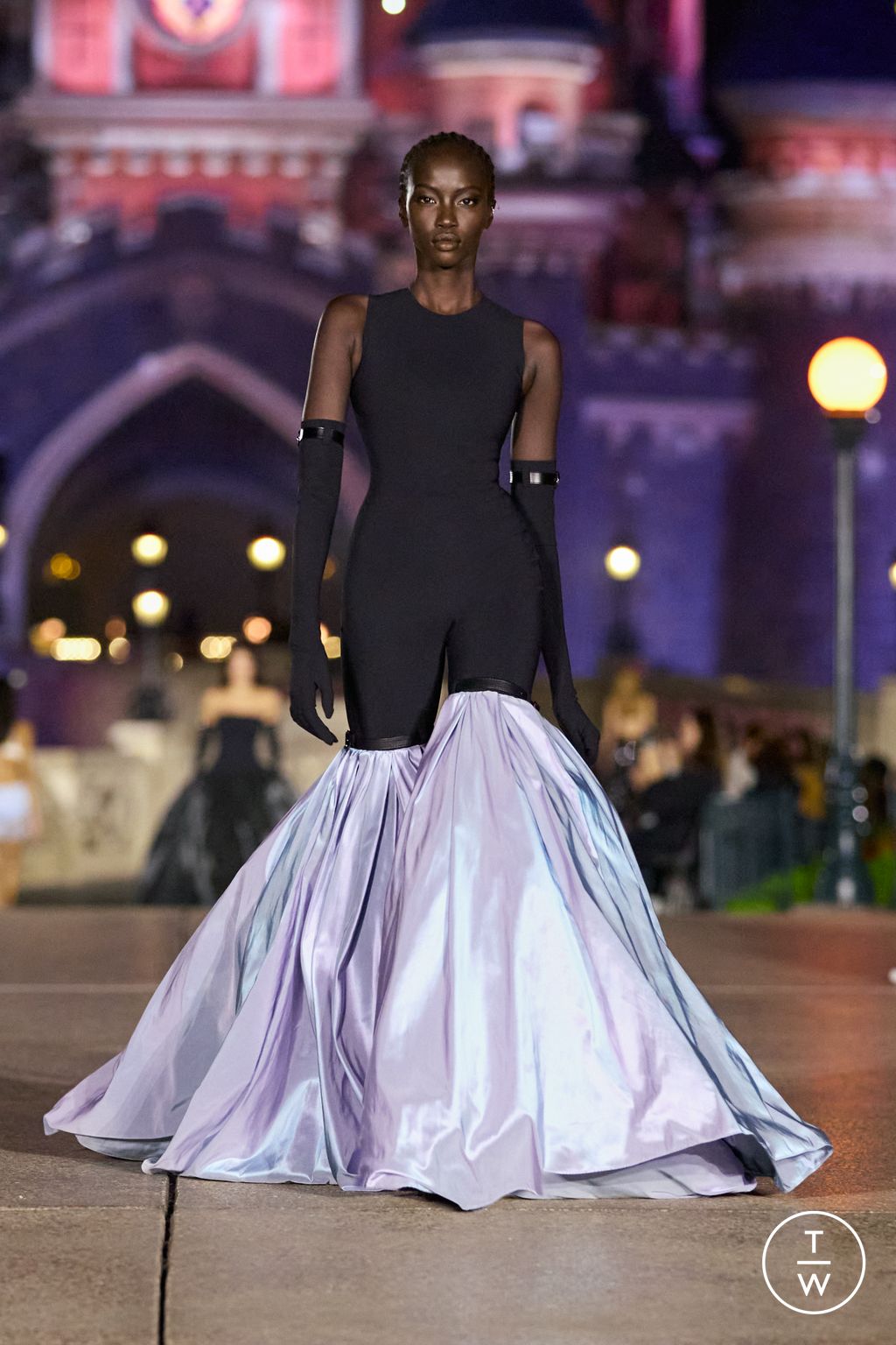 Fashion Week Paris Spring/Summer 2025 look 48 de la collection Coperni womenswear