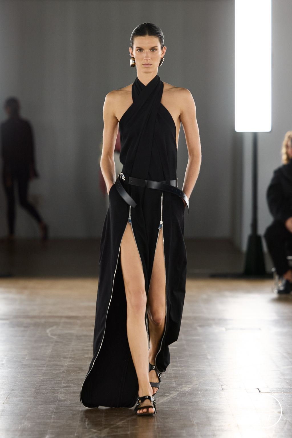 Fashion Week Paris Spring/Summer 2026 look 19 from the Coperni collection womenswear