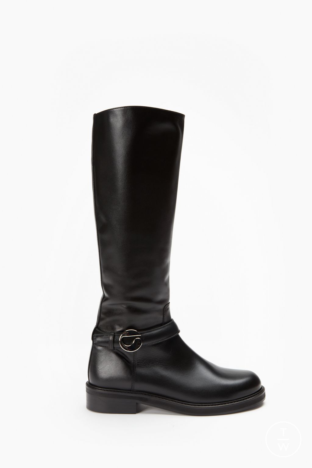 Fashion Week Paris Fall/Winter 2025 look 56 from the Coperni collection womenswear accessories