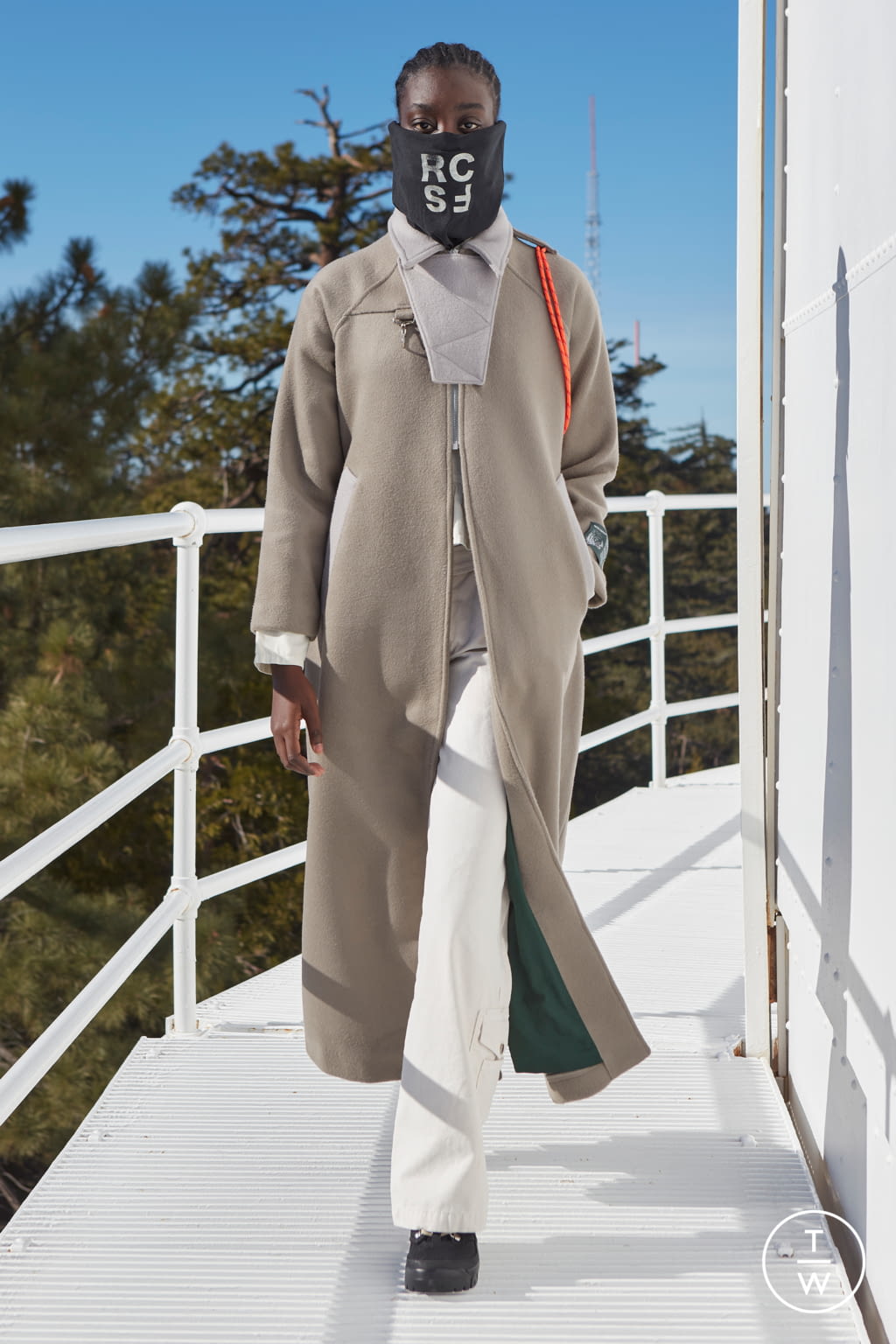 Fashion Week Paris Fall/Winter 2021 look 1 from the Reese Cooper collection menswear
