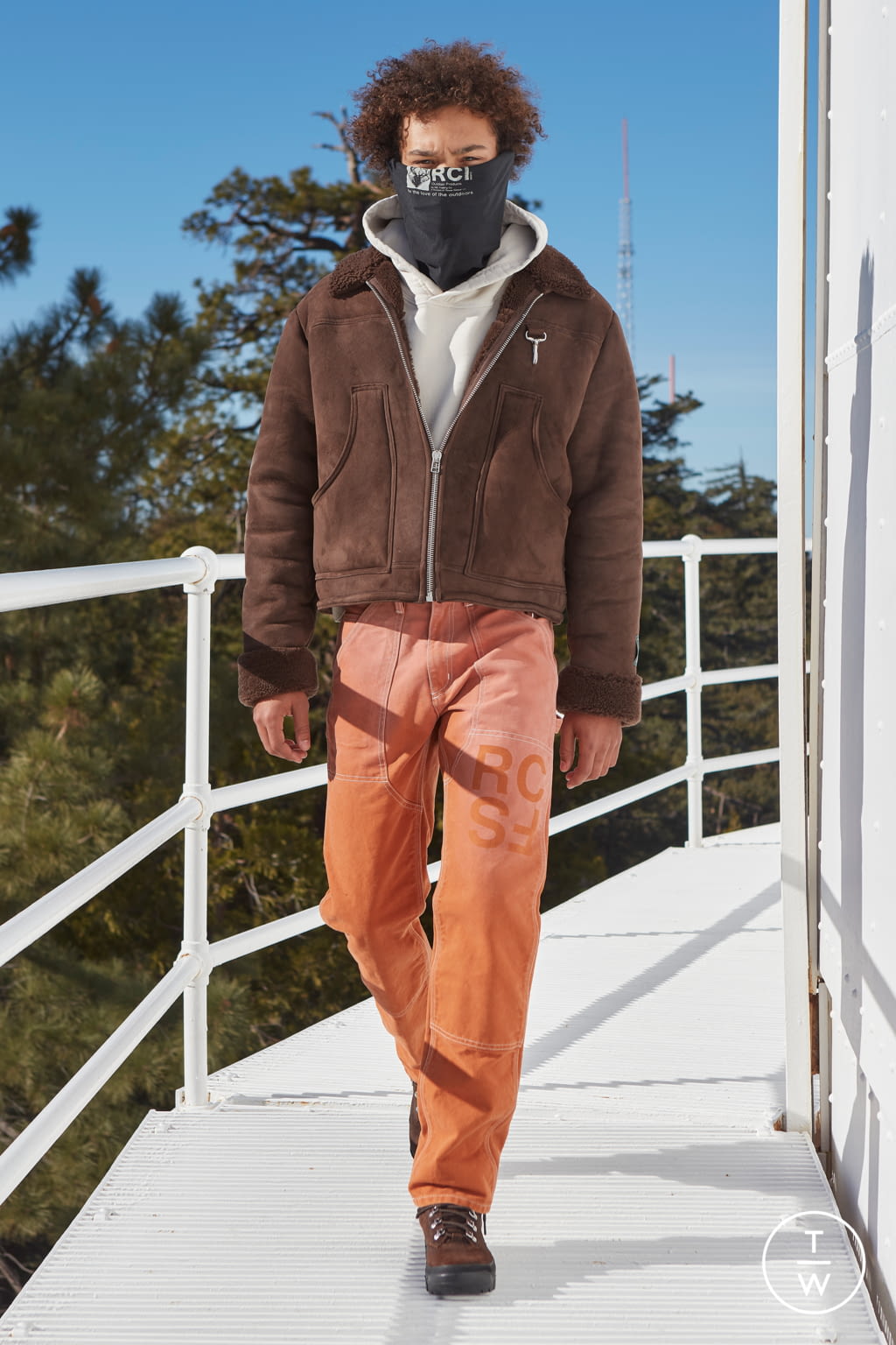 Fashion Week Paris Fall/Winter 2021 look 23 from the Reese Cooper collection menswear