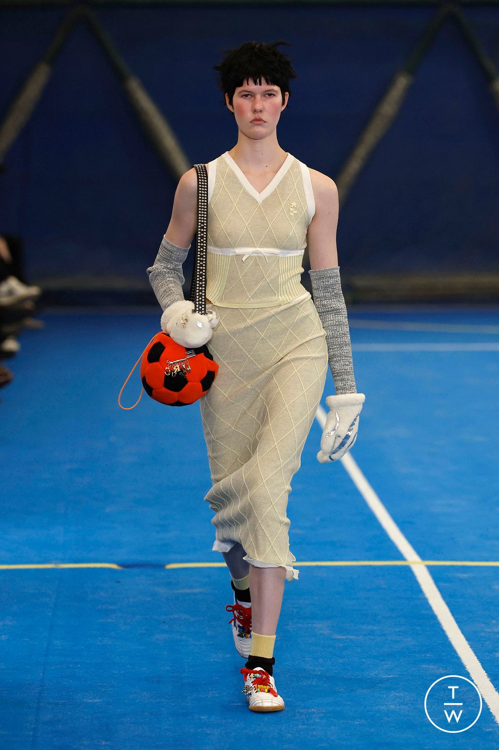 Fashion Week Milan Fall/Winter 2023 look 4 from the Cormio collection 女装