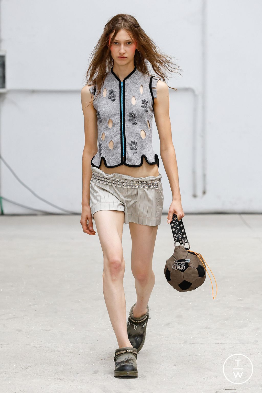 Fashion Week Milan Spring/Summer 2024 look 2 from the Cormio collection 女装