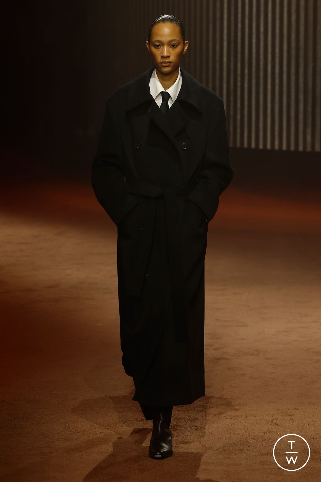Fashion Week New York Fall/Winter 2023 look 1 from the Cos collection womenswear