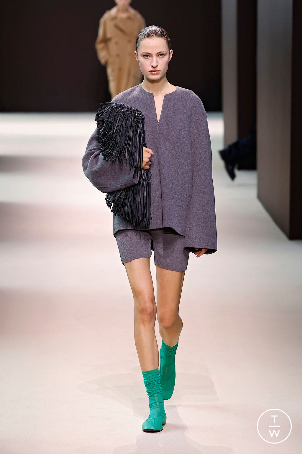 Fashion Week New York Fall/Winter 2024 look 19 from the Cos collection womenswear