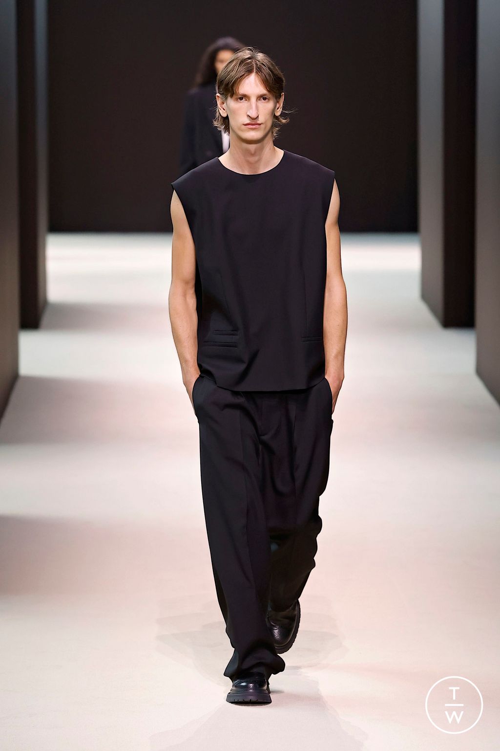 Fashion Week New York Fall/Winter 2024 look 30 de la collection Cos womenswear