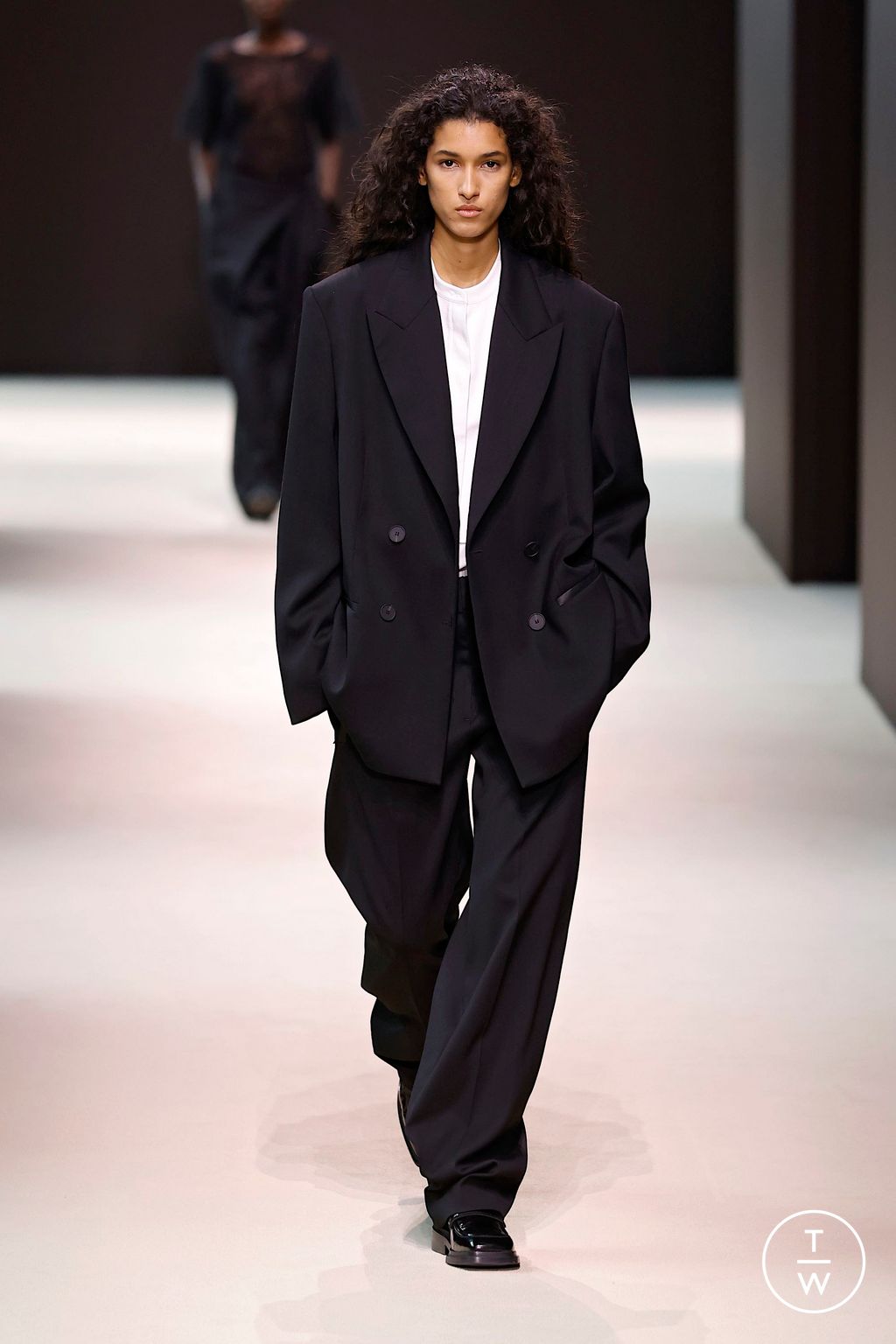 Fashion Week New York Fall/Winter 2024 look 31 de la collection Cos womenswear