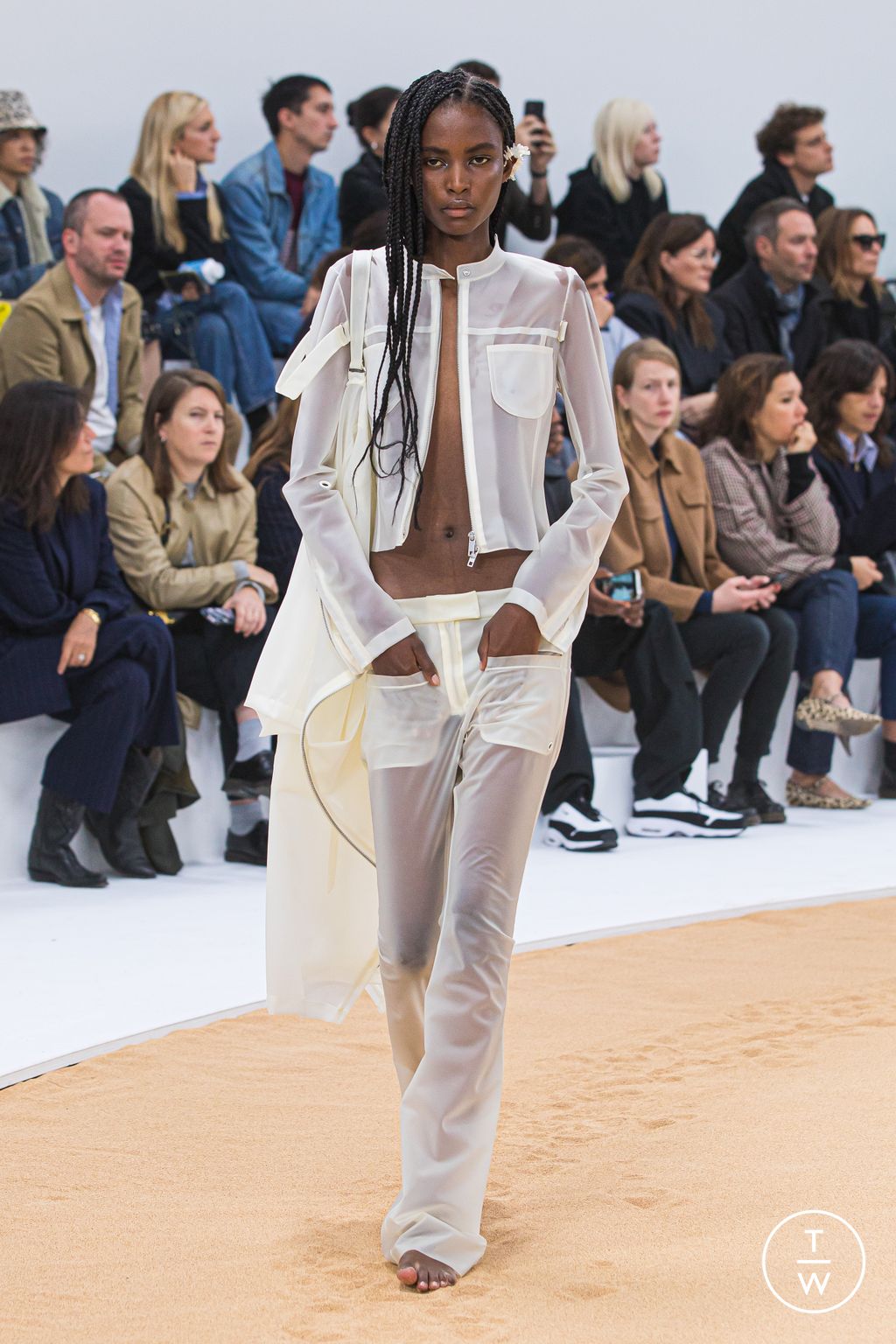Fashion Week Paris Spring/Summer 2023 look 23 from the Courrèges collection womenswear