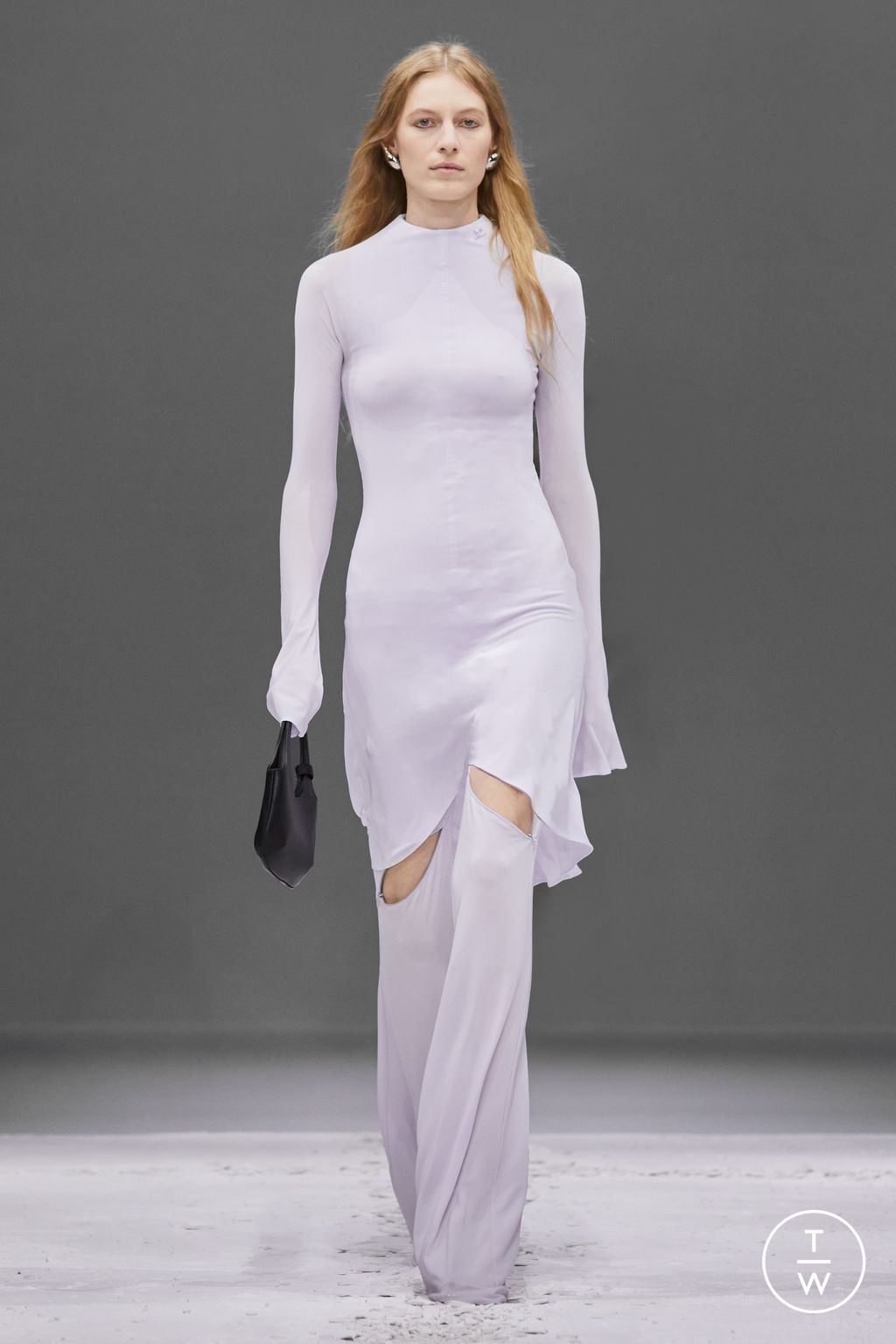 Fashion Week Paris Spring/Summer 2024 look 31 from the Courrèges collection 女装
