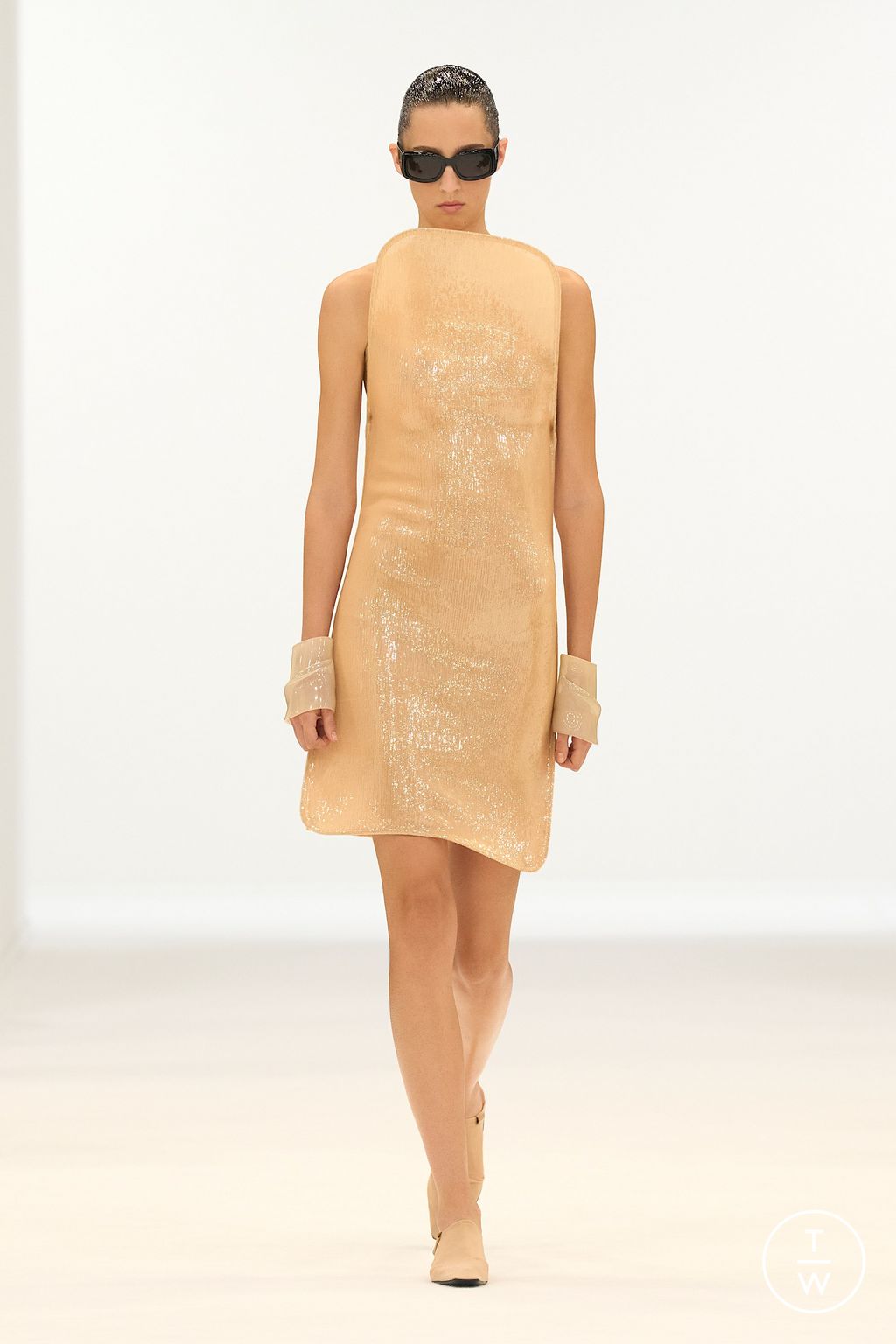 Fashion Week Paris Spring/Summer 2026 look 36 from the Courrèges collection womenswear