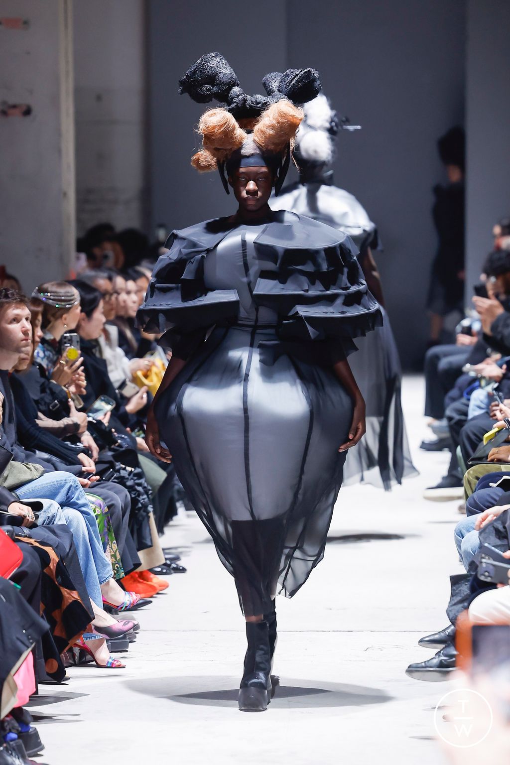 Fashion Week Paris Fall/Winter 2026 look 7 from the Comme des Garçons collection womenswear
