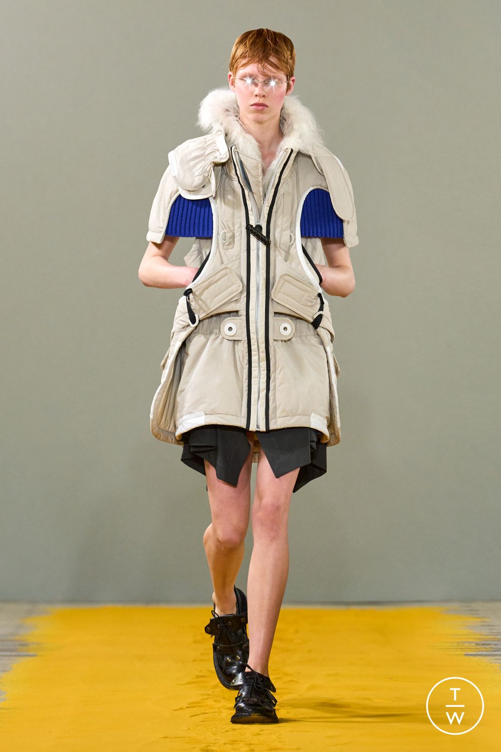 Fashion Week Paris Spring/Summer 2026 look 17 from the Craig Green collection menswear