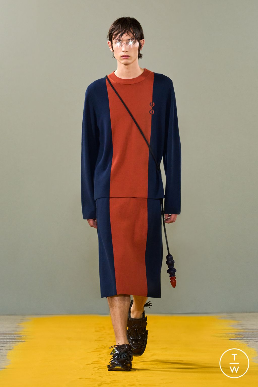 Fashion Week Paris Spring/Summer 2026 look 23 from the Craig Green collection menswear