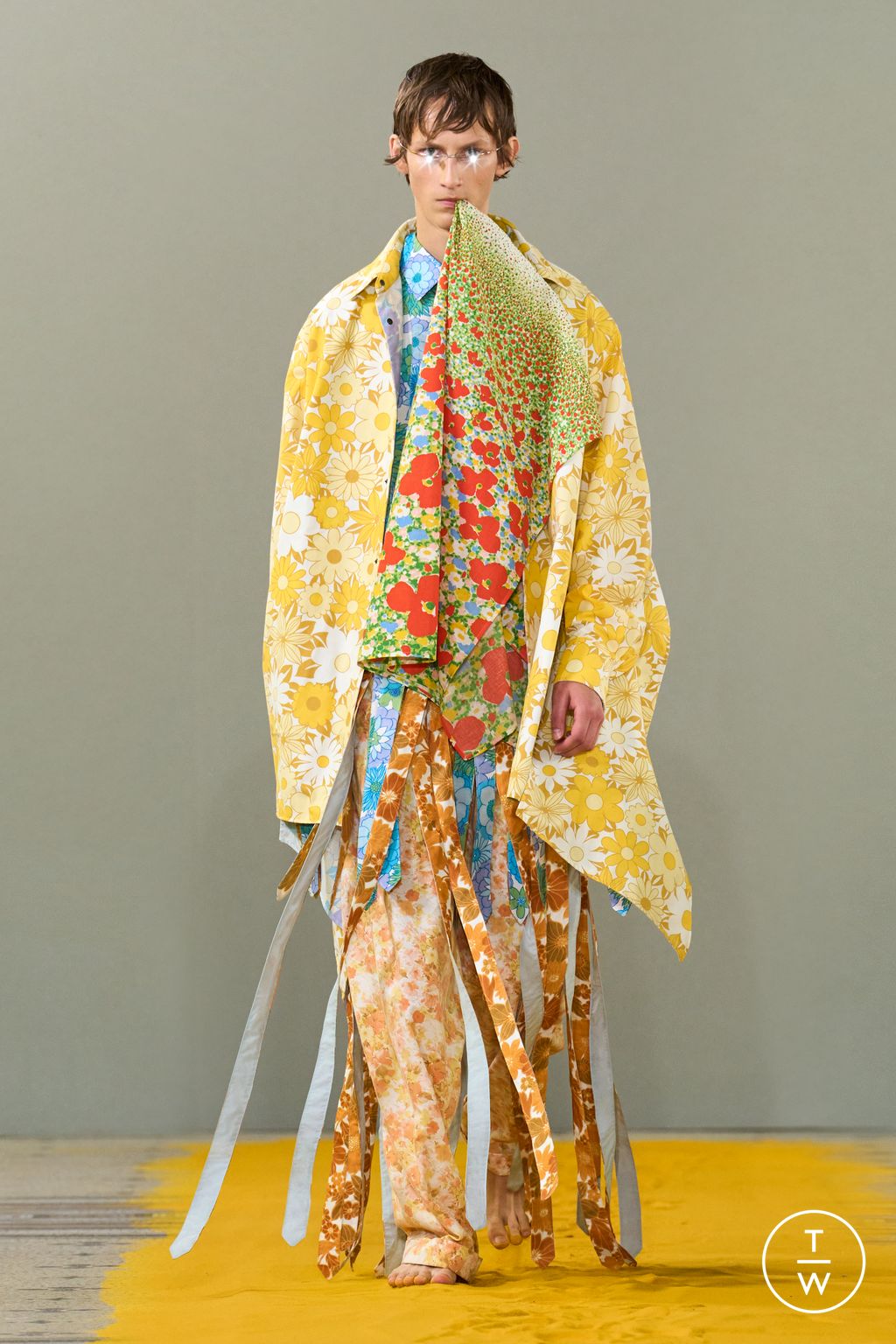 Fashion Week Paris Spring/Summer 2026 look 43 from the Craig Green collection menswear