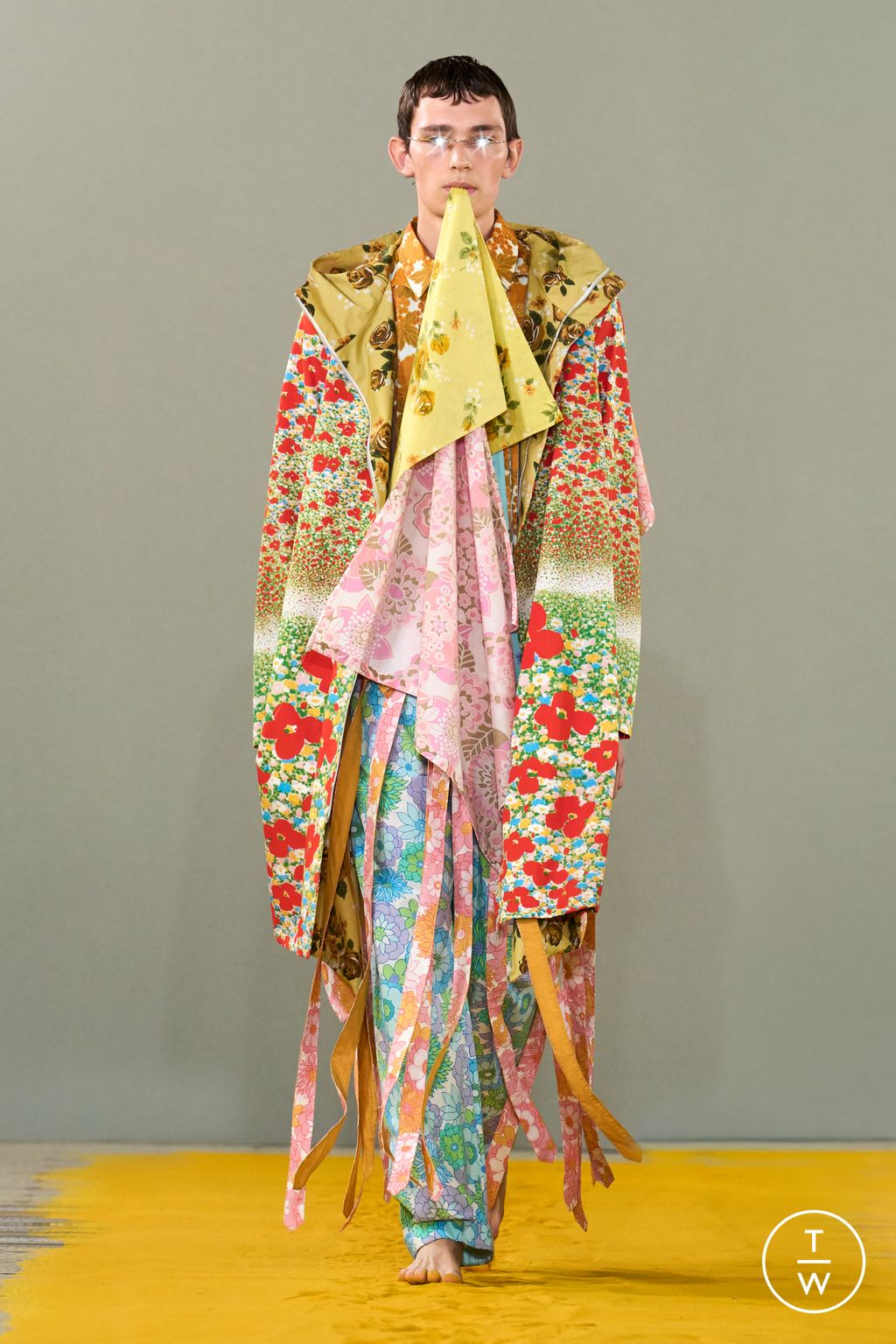 Fashion Week Paris Spring/Summer 2026 look 44 from the Craig Green collection menswear