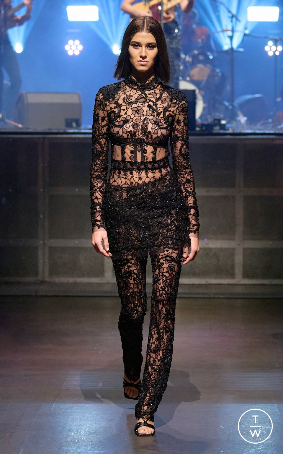 Fashion Week New York Fall/Winter 2023 look 9 de la collection Cucculelli Shaheen womenswear