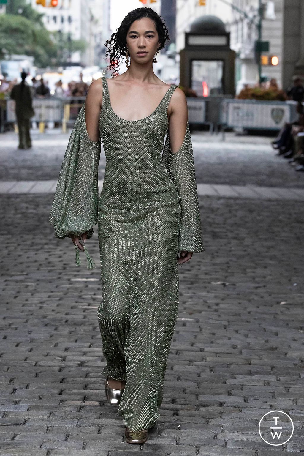 Fashion Week New York Spring/Summer 2024 look 22 from the Cucculelli Shaheen collection 女装