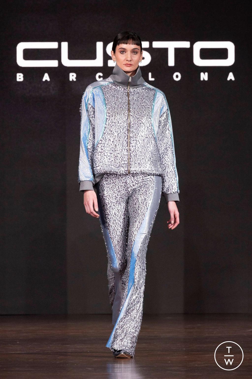 Fashion Week Milan Fall/Winter 2024 look 9 from the Custo Barcelona collection 女装