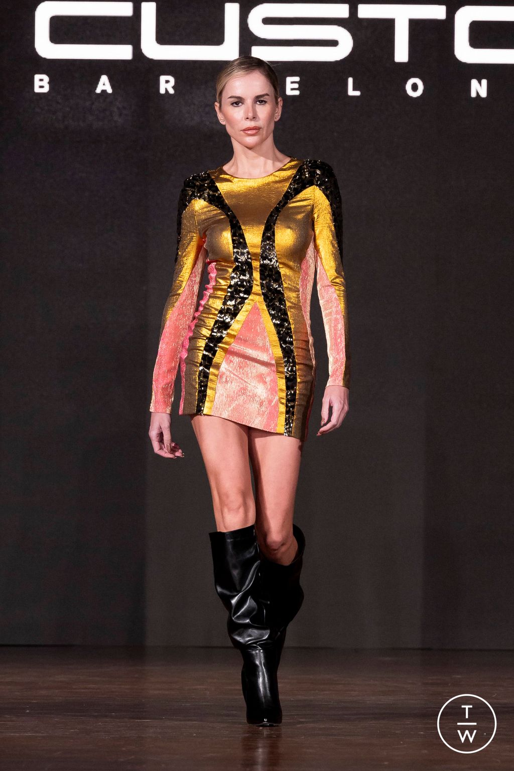 Fashion Week Milan Fall/Winter 2024 look 18 from the Custo Barcelona collection womenswear