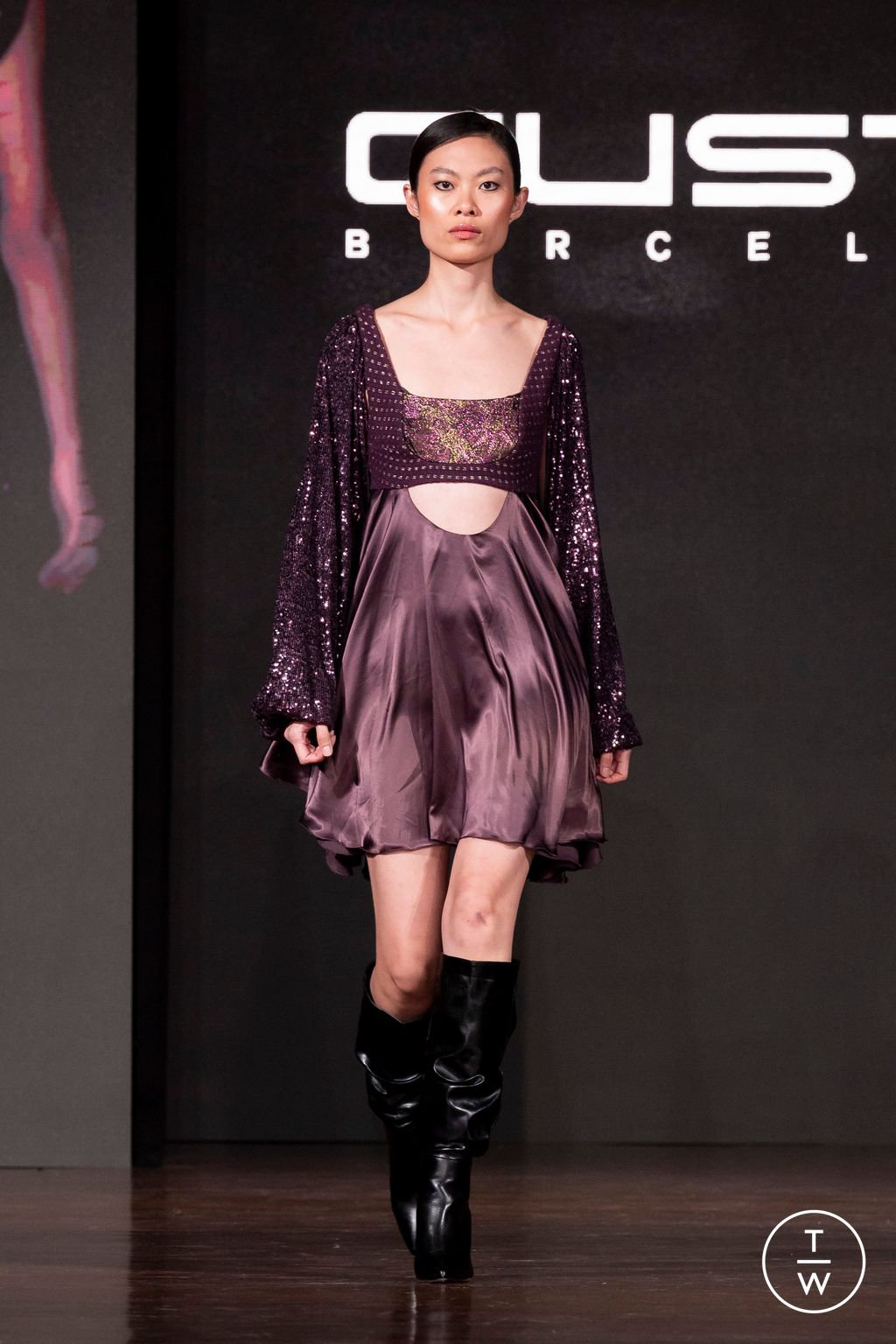 Fashion Week Milan Fall/Winter 2024 look 30 from the Custo Barcelona collection womenswear