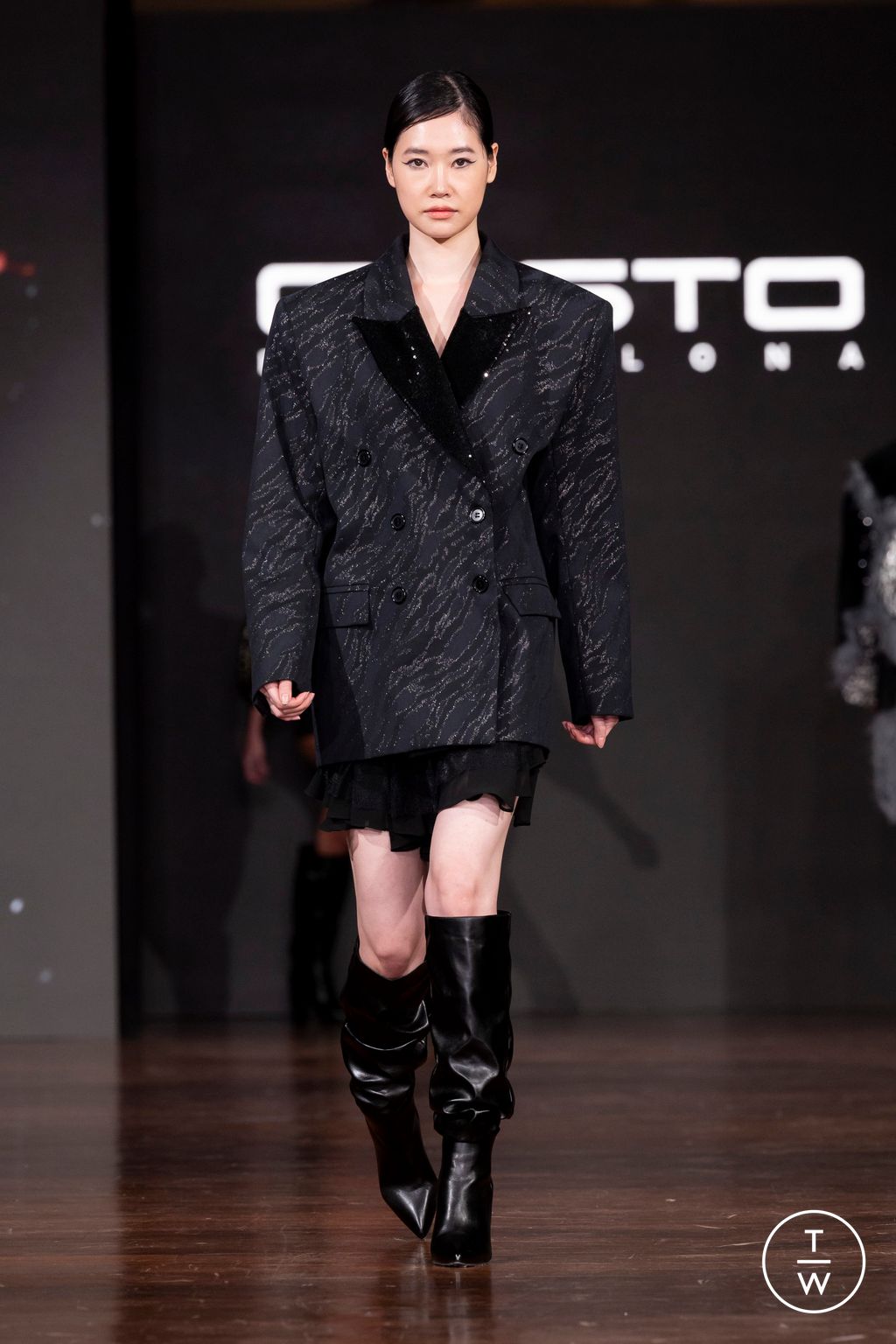 Fashion Week Milan Fall/Winter 2024 look 50 from the Custo Barcelona collection womenswear