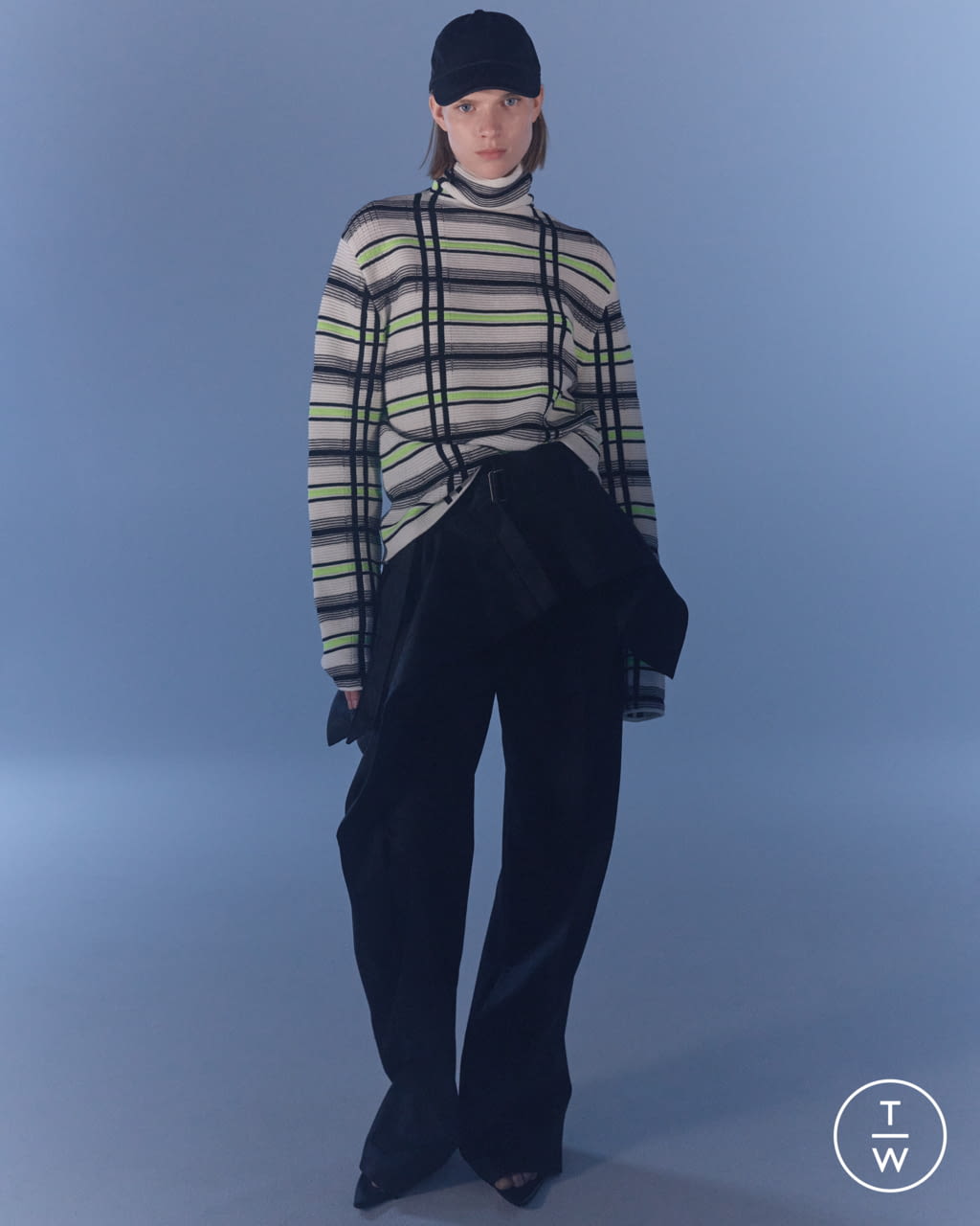 Fashion Week Paris Fall/Winter 2022 look 27 from the Christian Wijnants collection womenswear