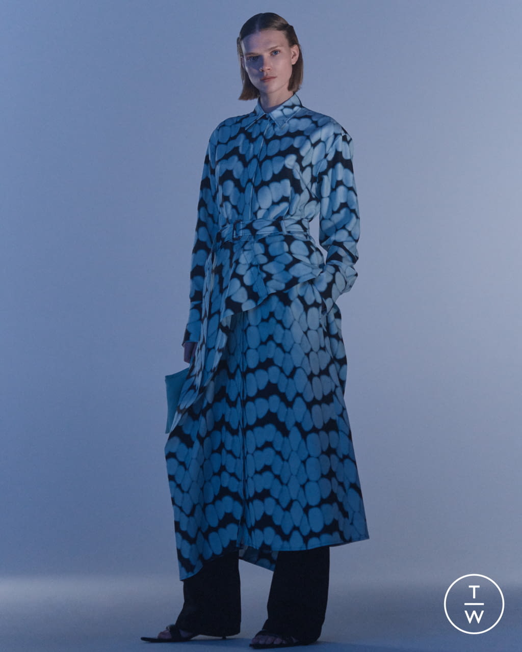 Fashion Week Paris Fall/Winter 2022 look 33 de la collection Christian Wijnants womenswear