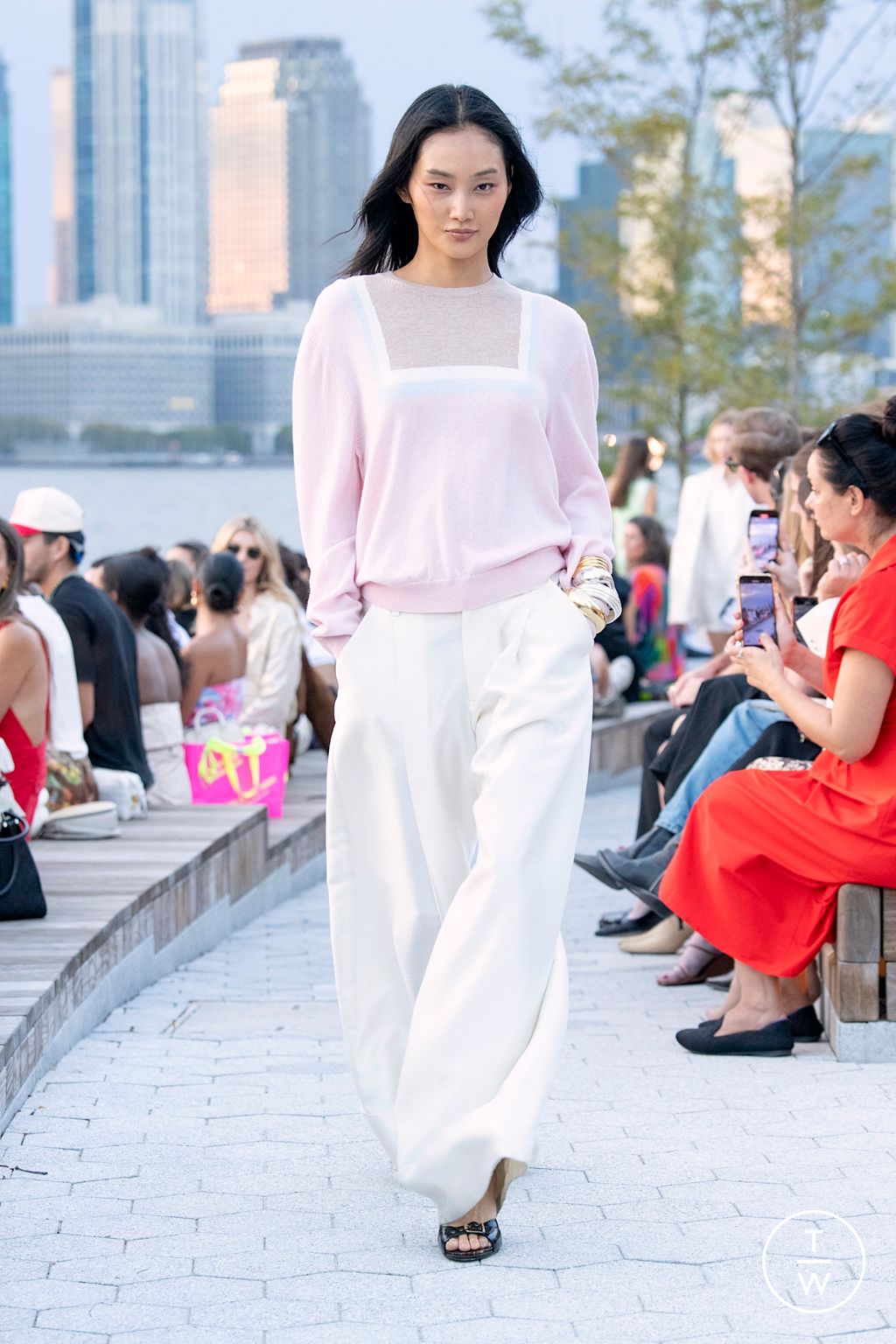 Fashion Week New York Spring/Summer 2026 look 28 from the Cynthia Rowley collection womenswear