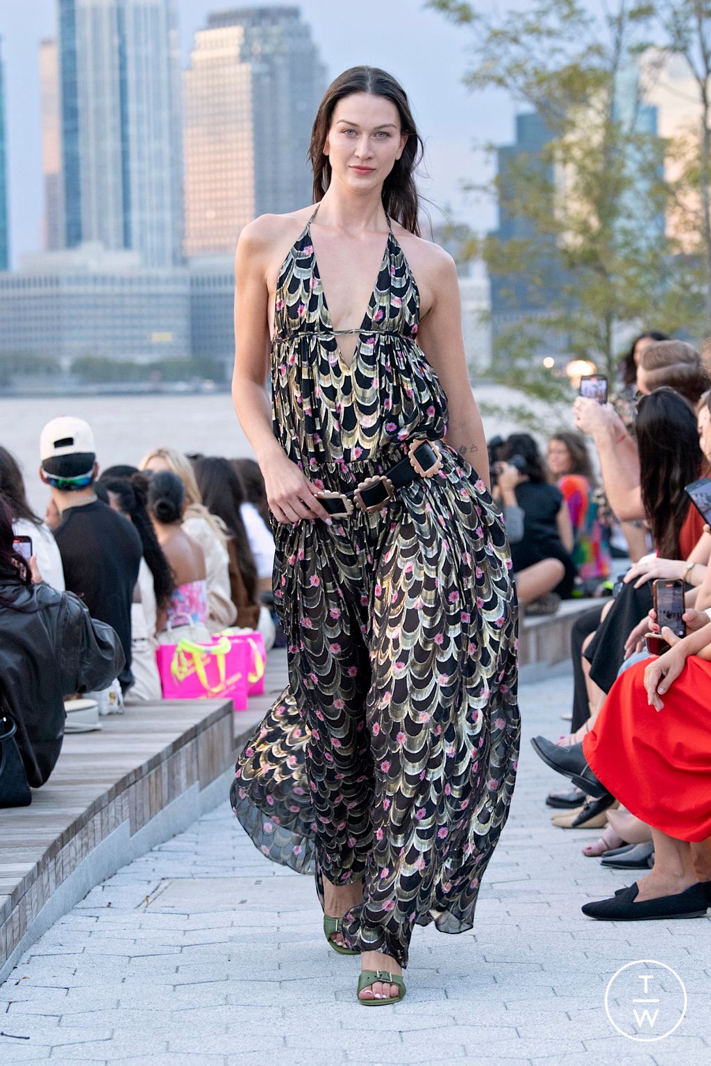 Fashion Week New York Spring/Summer 2026 look 41 from the Cynthia Rowley collection womenswear