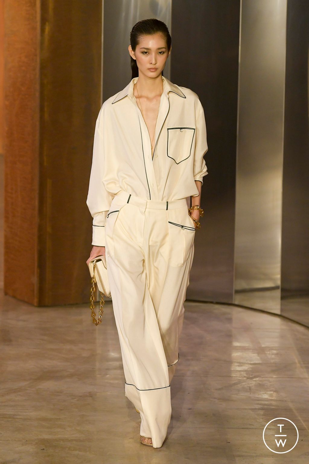 Fashion Week Milan Spring/Summer 2023 look 26 from the Bally collection womenswear