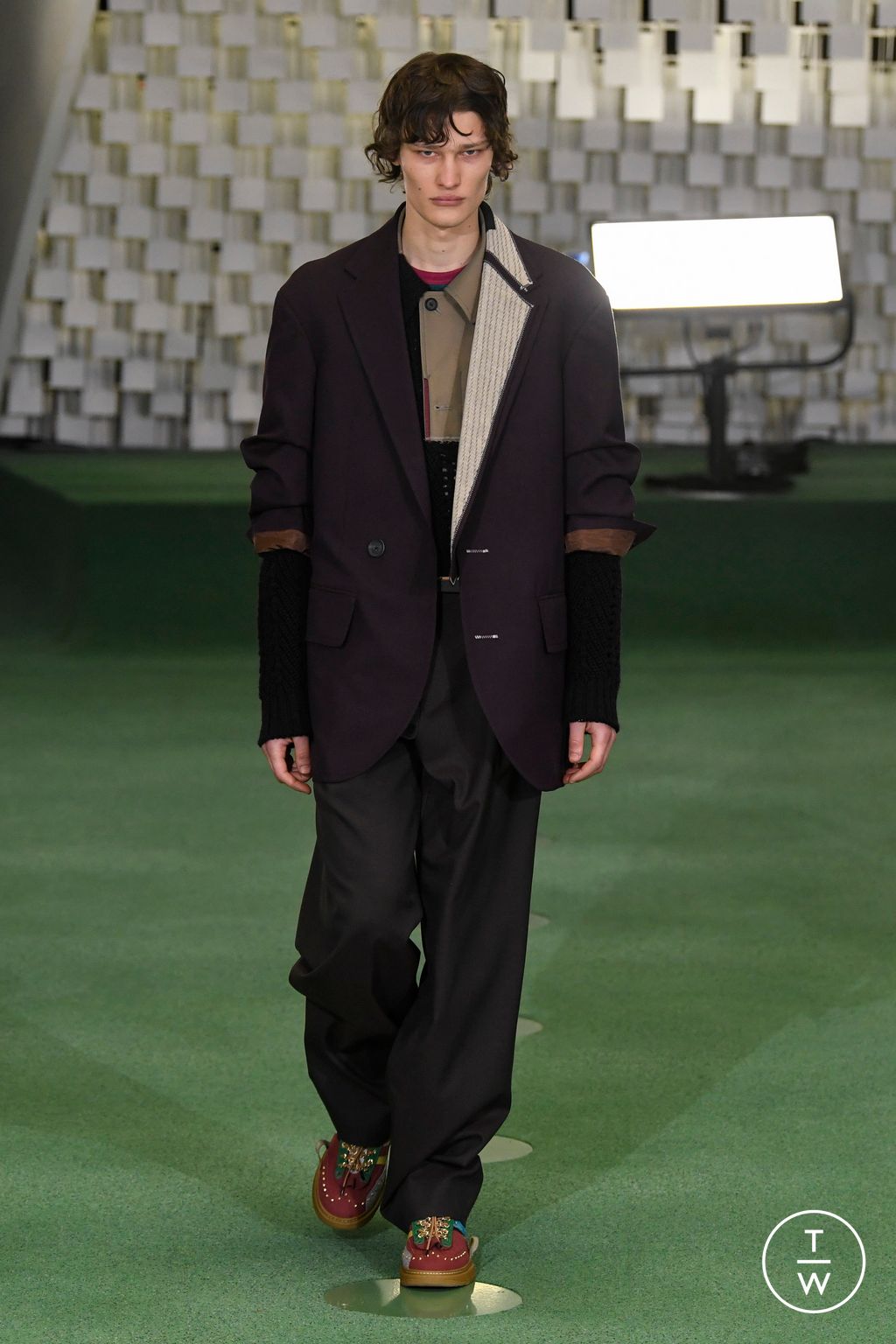 Fashion Week Paris Fall/Winter 2023 look 1 from the Kolor collection 男装