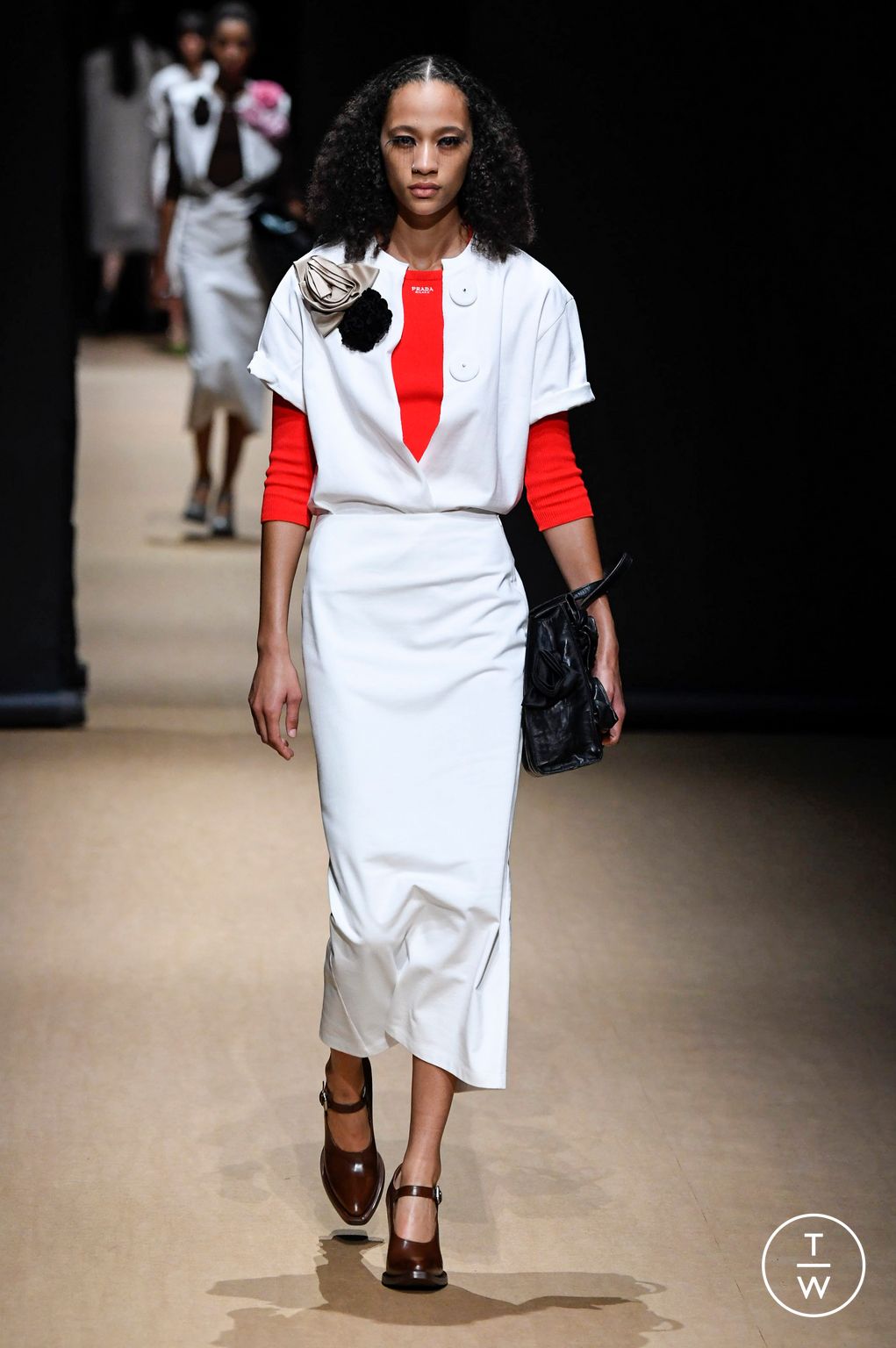 Fashion Week Milan Spring/Summer 2023 look 34 from the Prada collection womenswear