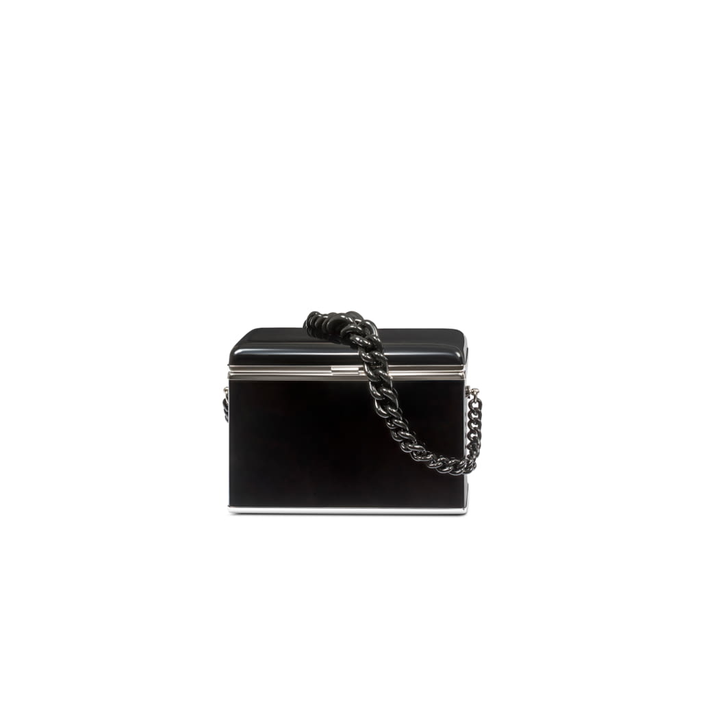 Fashion Week Milan Spring/Summer 2019 look 18 from the Ermanno Scervino collection womenswear accessories