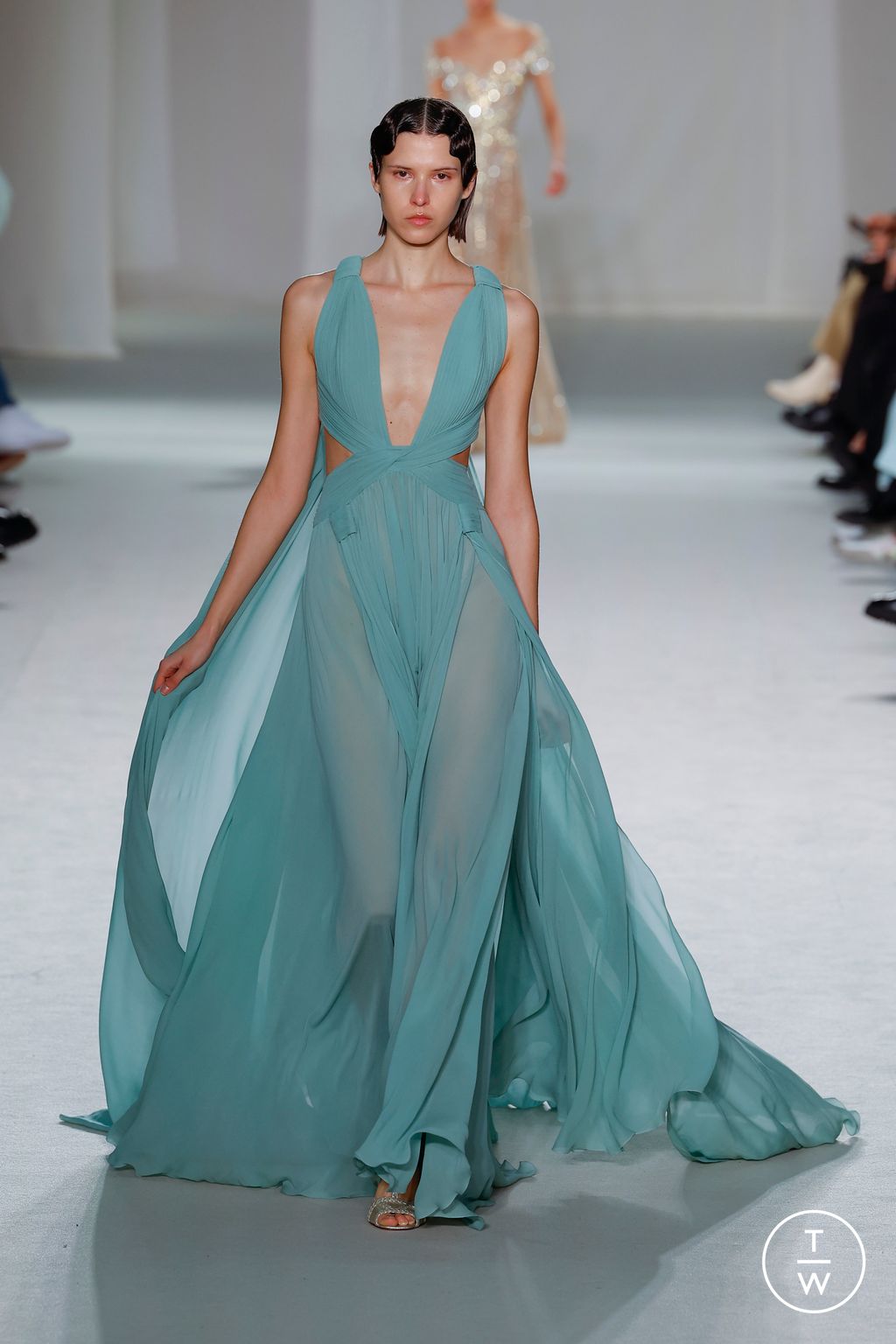 Fashion Week Paris Spring/Summer 2023 look 52 from the Elie Saab collection couture
