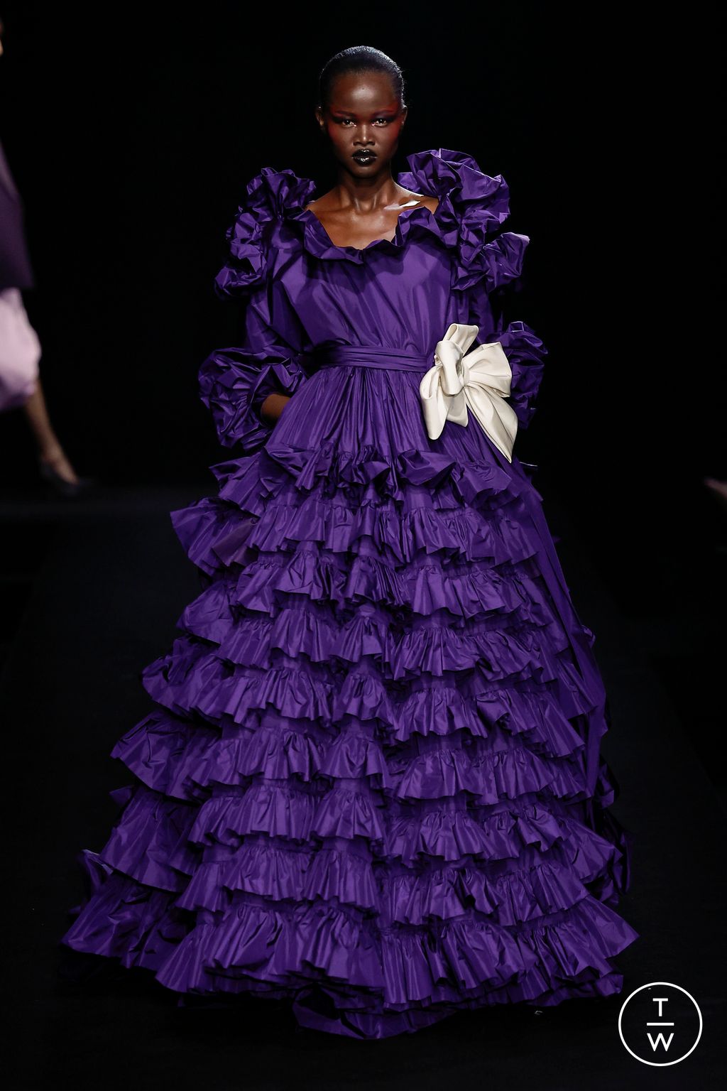 Fashion Week Paris Spring/Summer 2023 look 49 from the Valentino collection couture