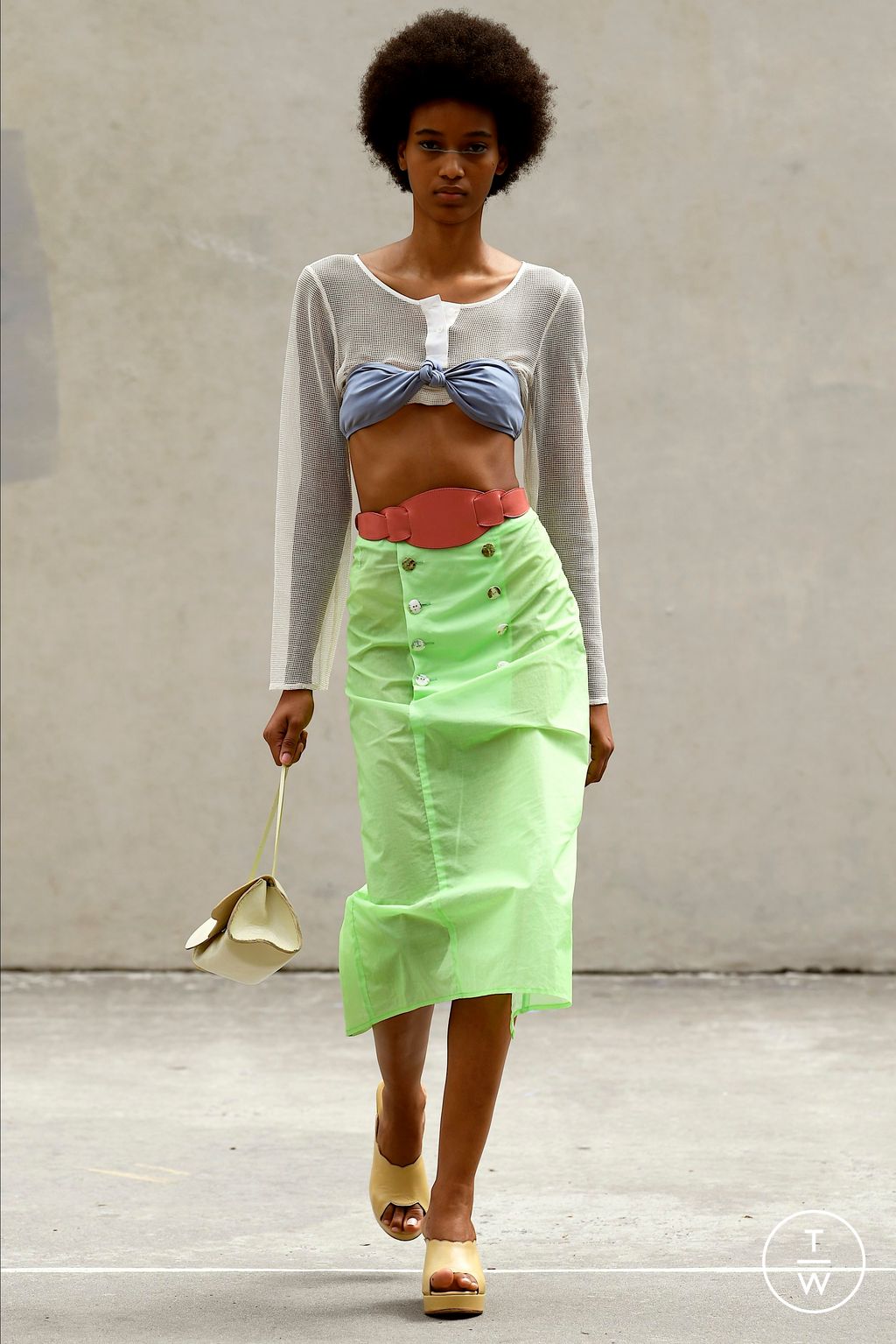 Fashion Week New York Spring/Summer 2023 look 21 de la collection Maryam Nassir Zadeh womenswear
