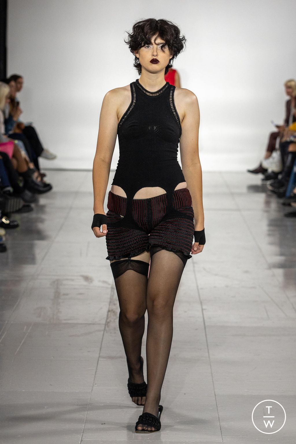 Fashion Week London Spring/Summer 2023 look 22 de la collection Sinéad O'Dwyer womenswear