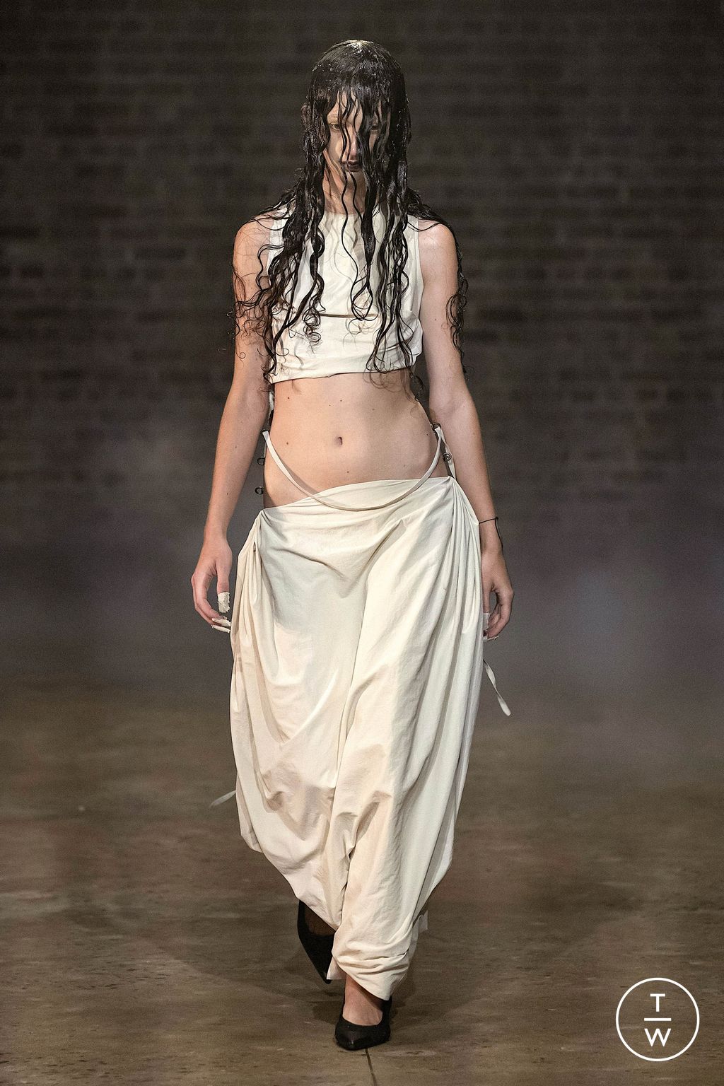 Fashion Week New York Spring/Summer 2023 look 17 de la collection Elena Velez womenswear