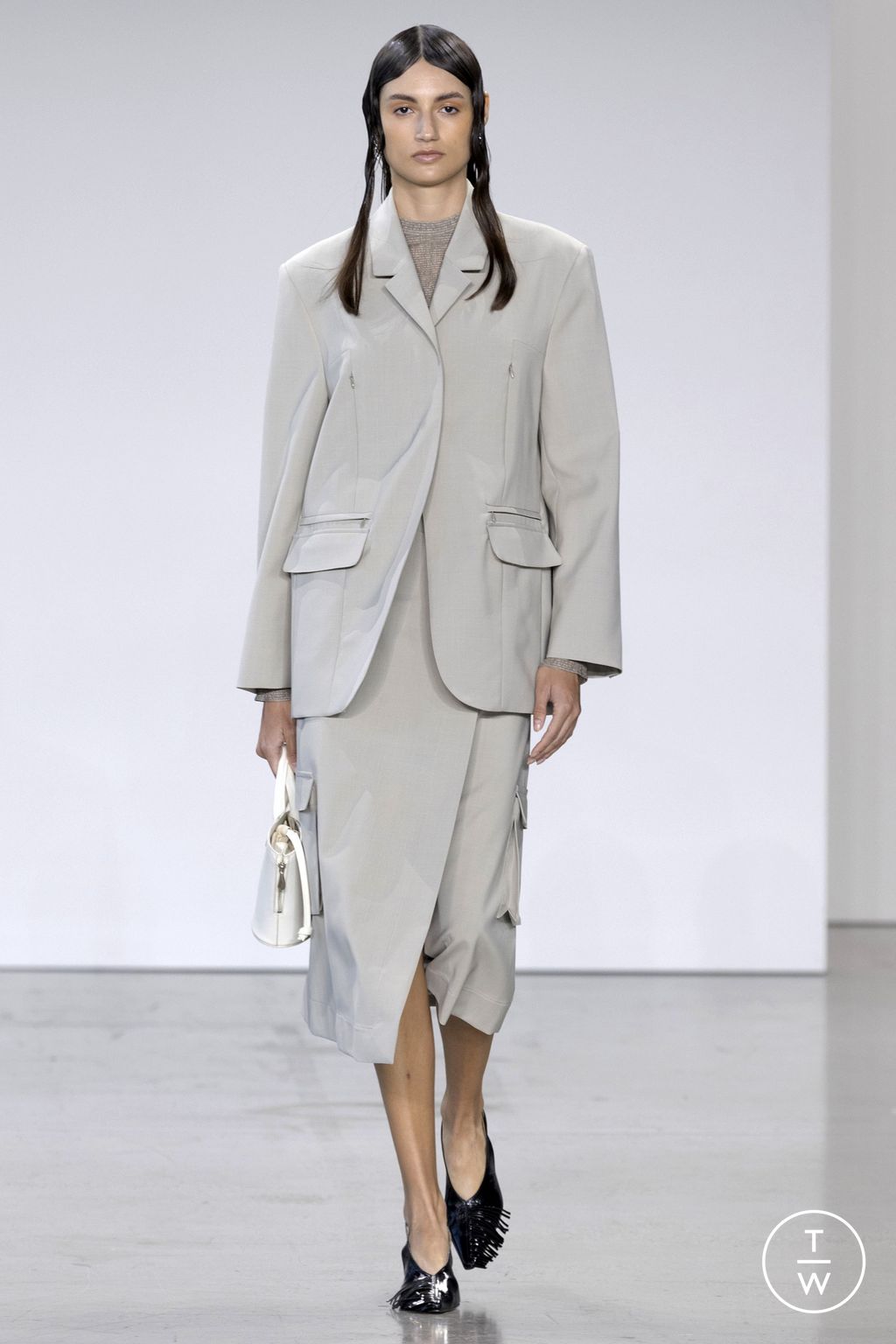 Fashion Week New York Spring/Summer 2023 look 3 from the Deveaux collection 女装