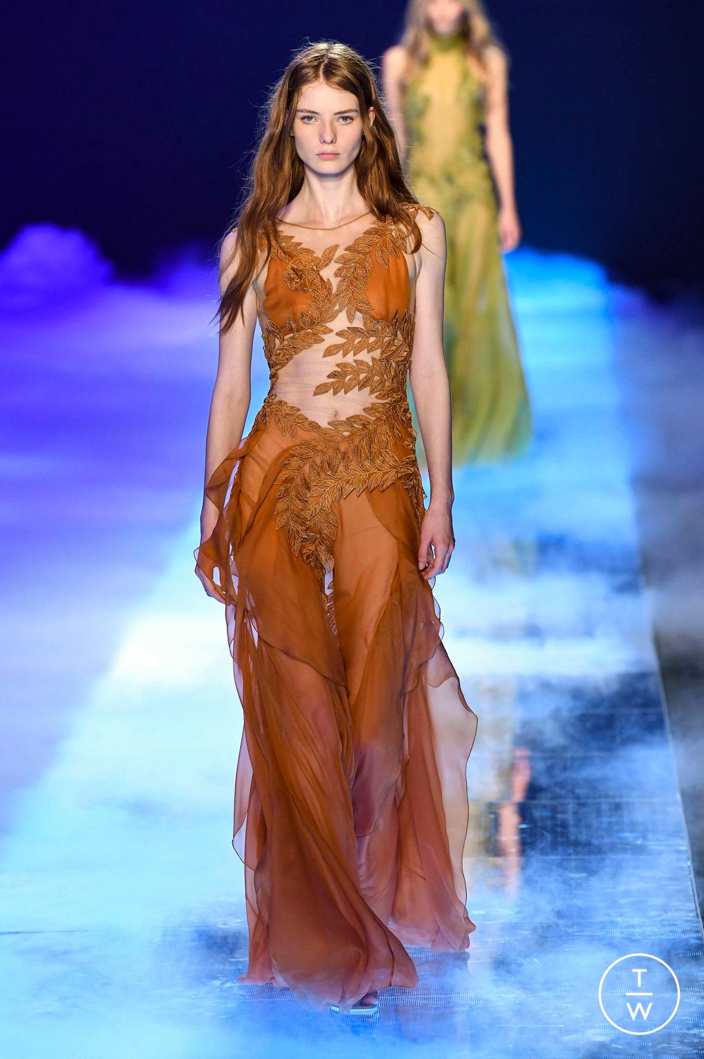 Fashion Week Milan Spring/Summer 2023 look 48 from the Alberta Ferretti collection 女装