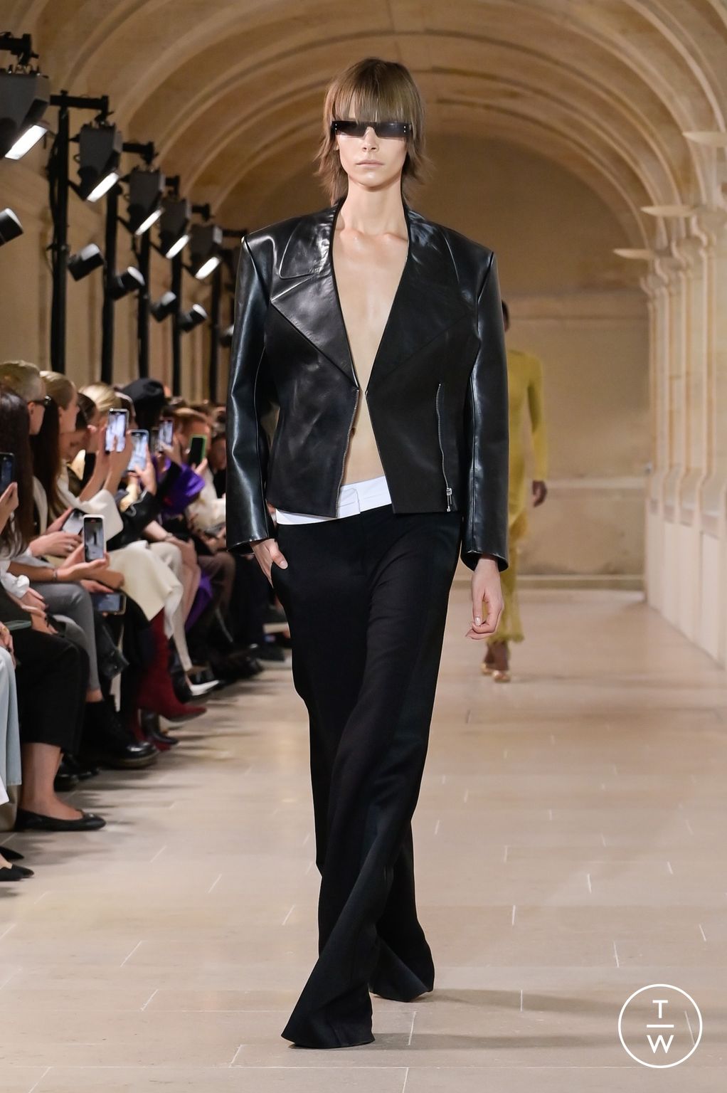Fashion Week Paris Spring/Summer 2023 look 5 from the Victoria Beckham collection womenswear