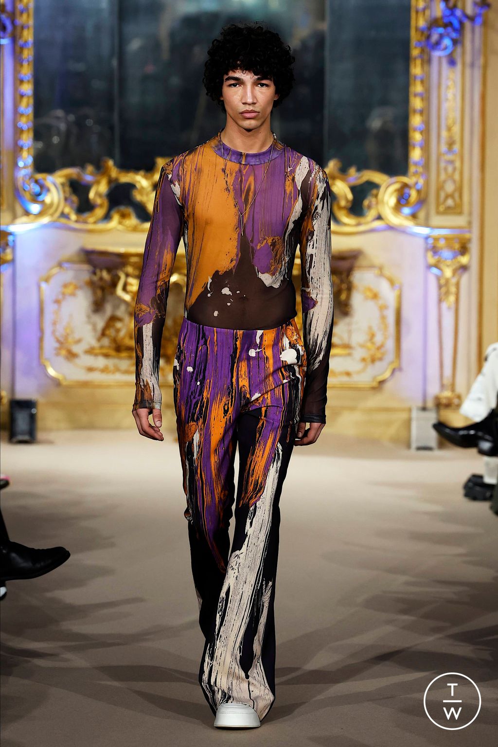 Fashion Week Milan Fall/Winter 2023 look 1 de la collection Dhruv-Kapoor menswear