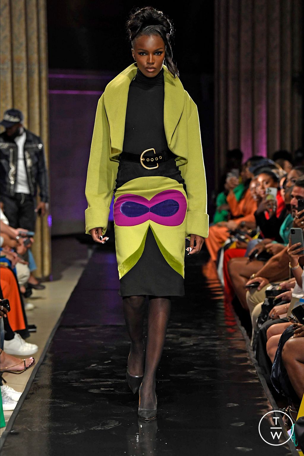 Fashion Week New York Fall/Winter 2022 look 3 from the Sergio Hudson collection womenswear